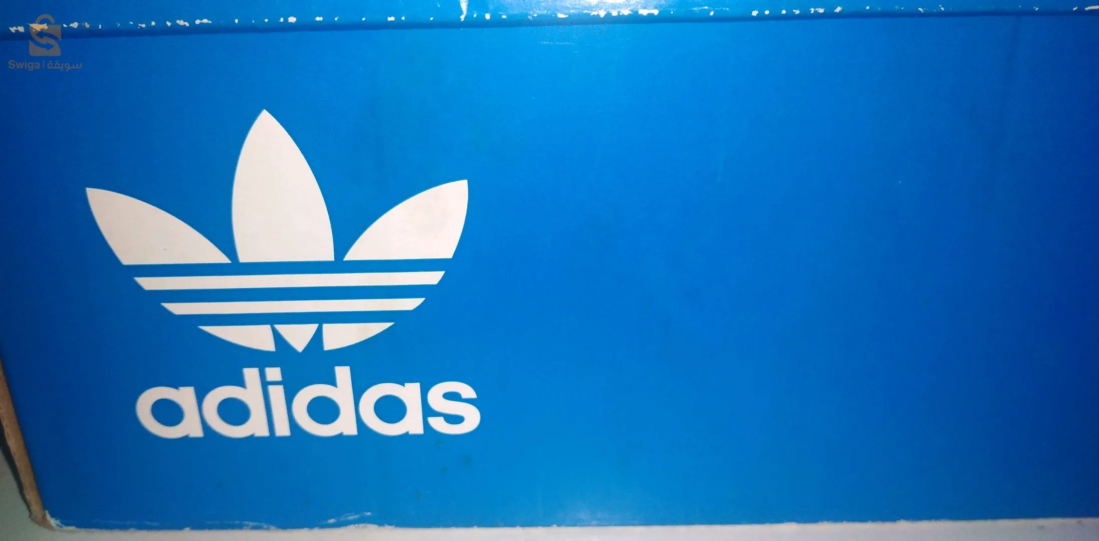 حذاء رياضي مستورد