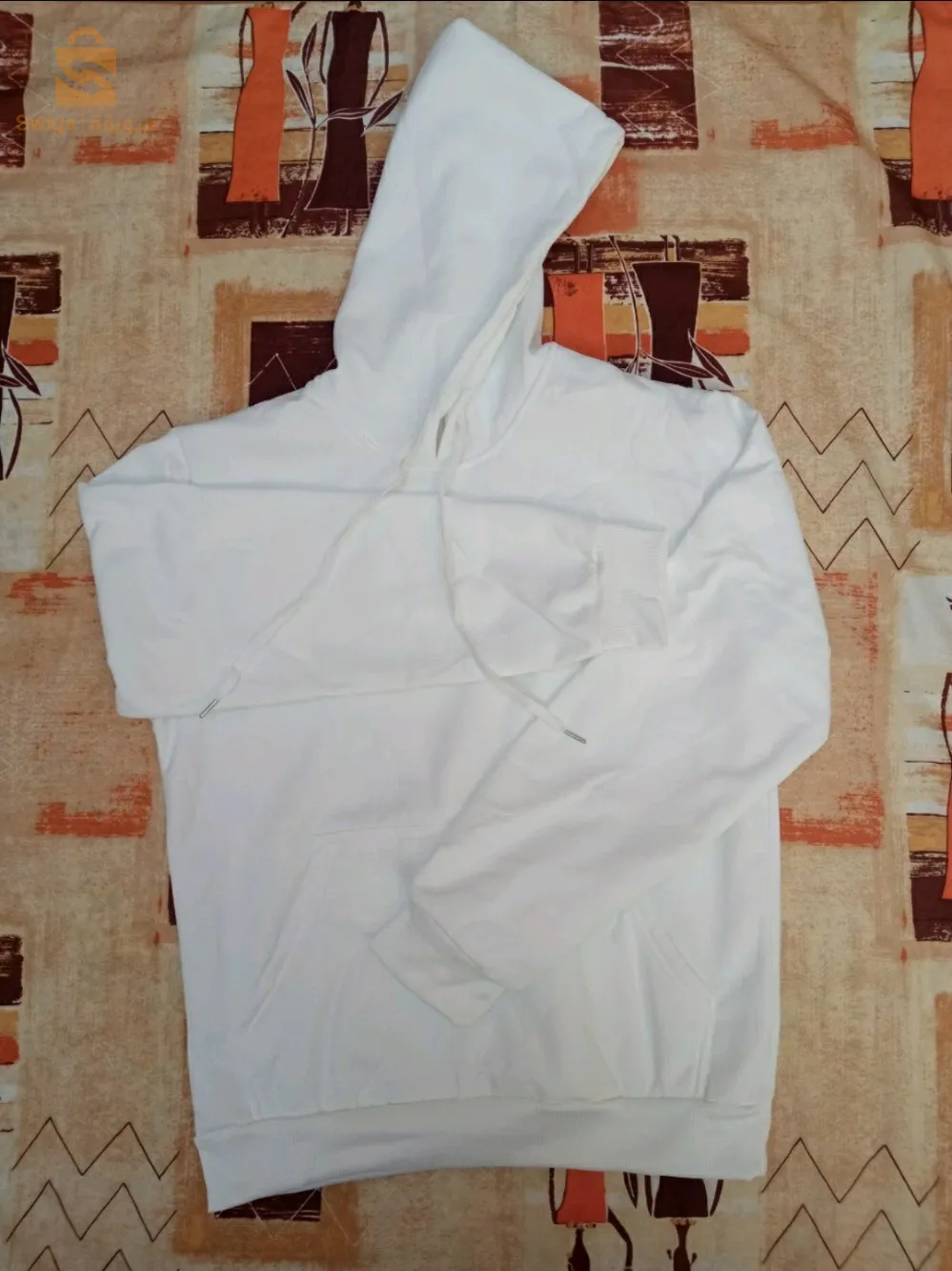 تواصل معنا وسوف تجد أحسن أسعار وأجود قماش