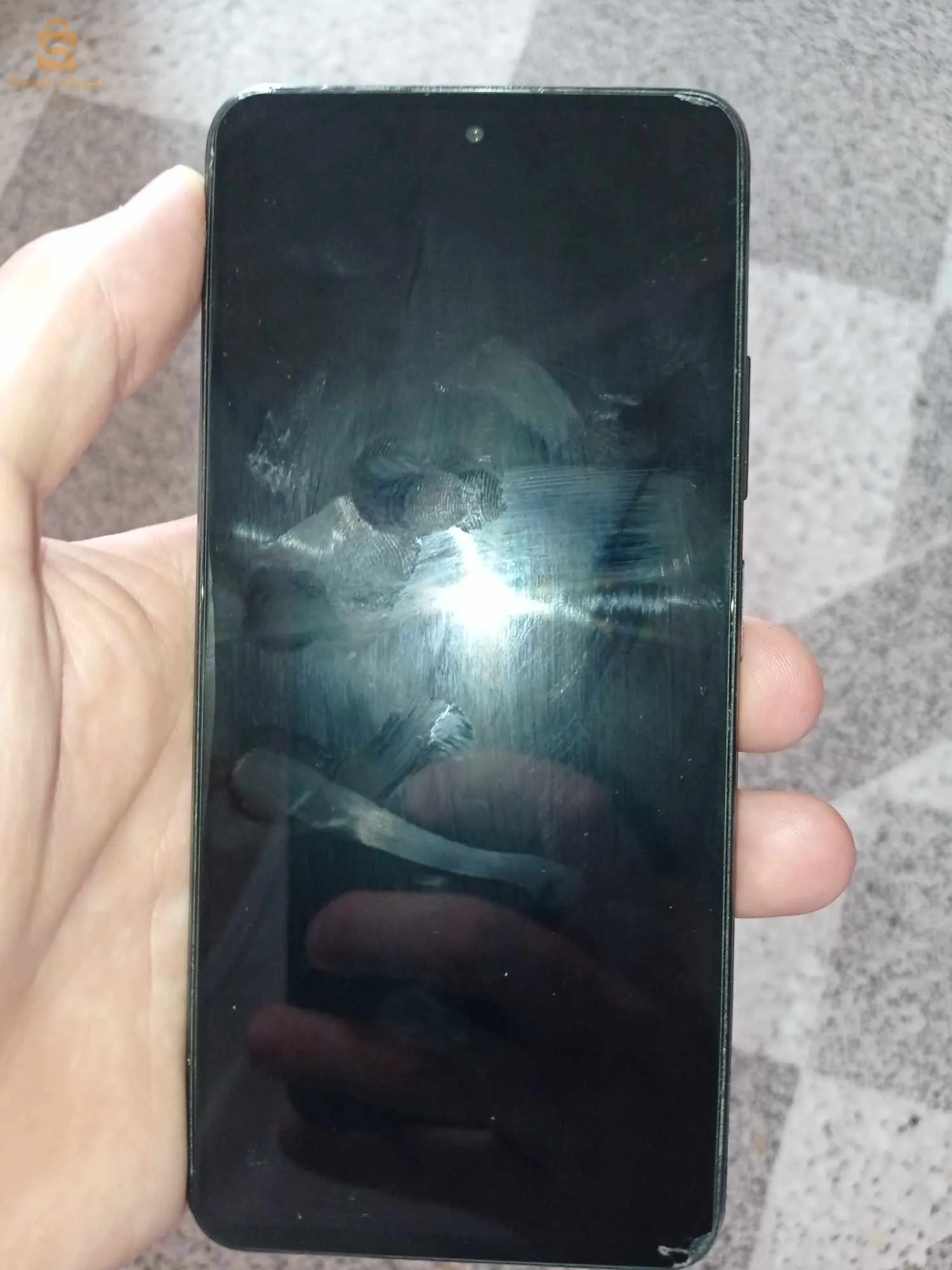 السلام عليكم خاوتي كاين هاتف redmi not 11 s 5G حاجة مضيفة بزااف و يساعدك في الألعاب و بالبطارية 5000 تشدلك نهار كامل