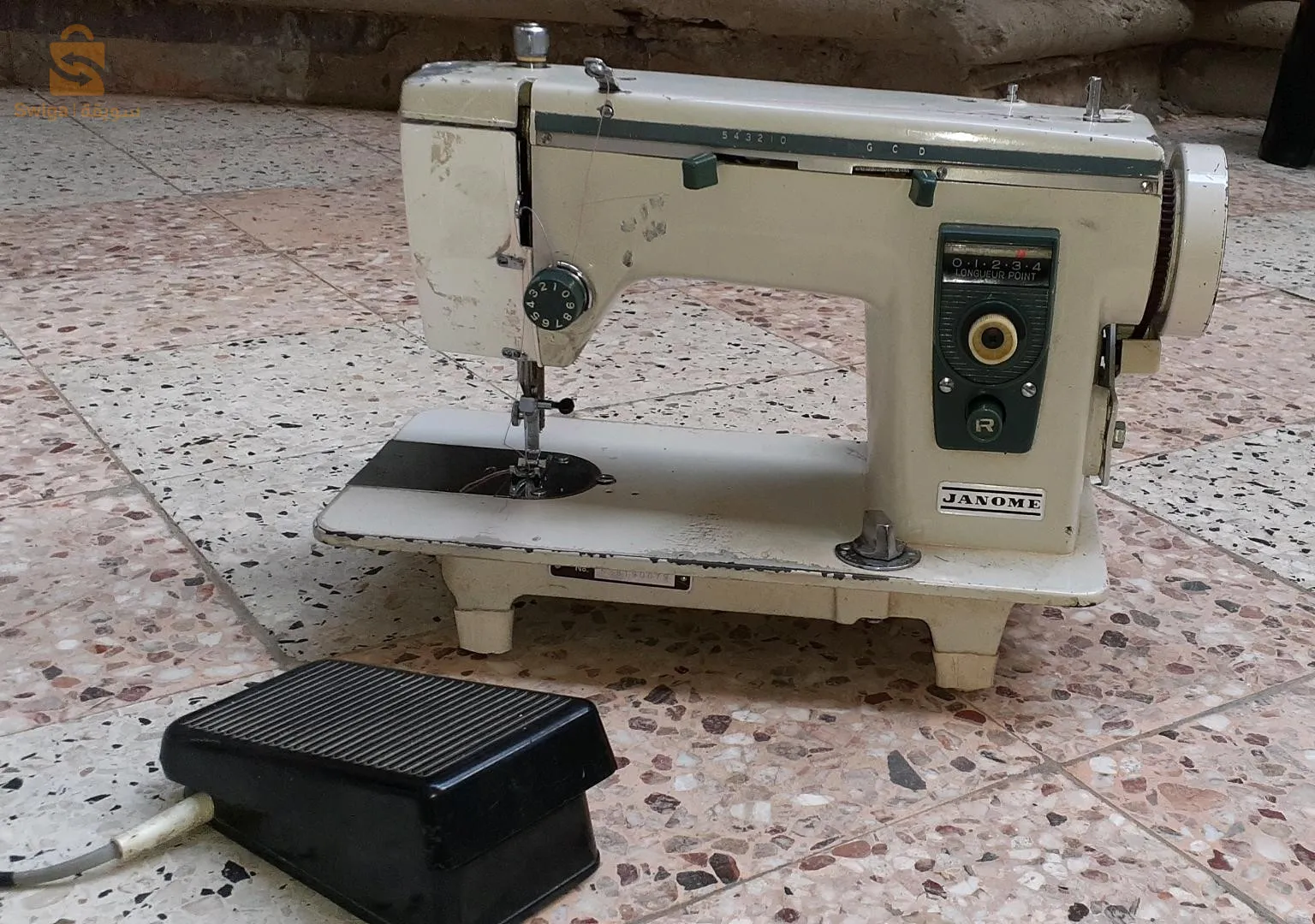 الة خياطة من نوع  Janome حاجة قوووة بزاف