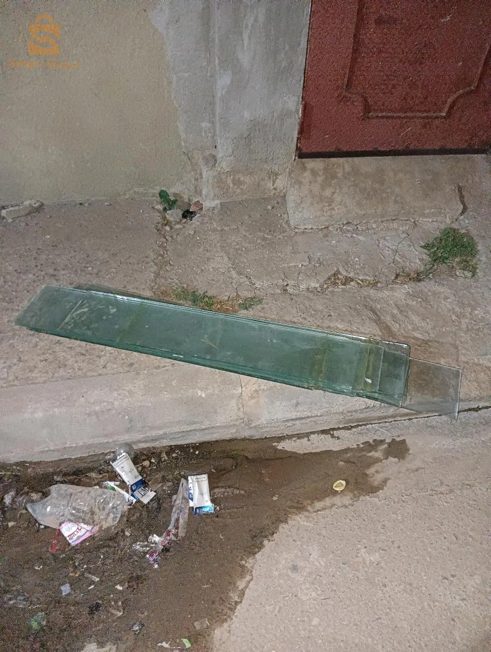 بيع باب حديد مستعمل و هوائي و ايطاجار زجاج