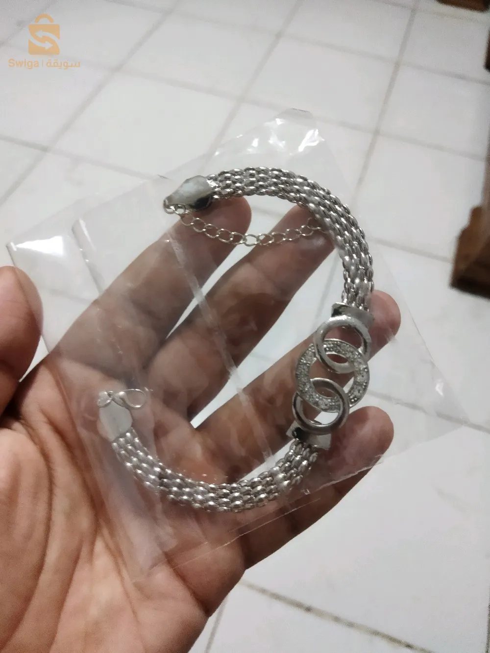 سلسلة نسائية
