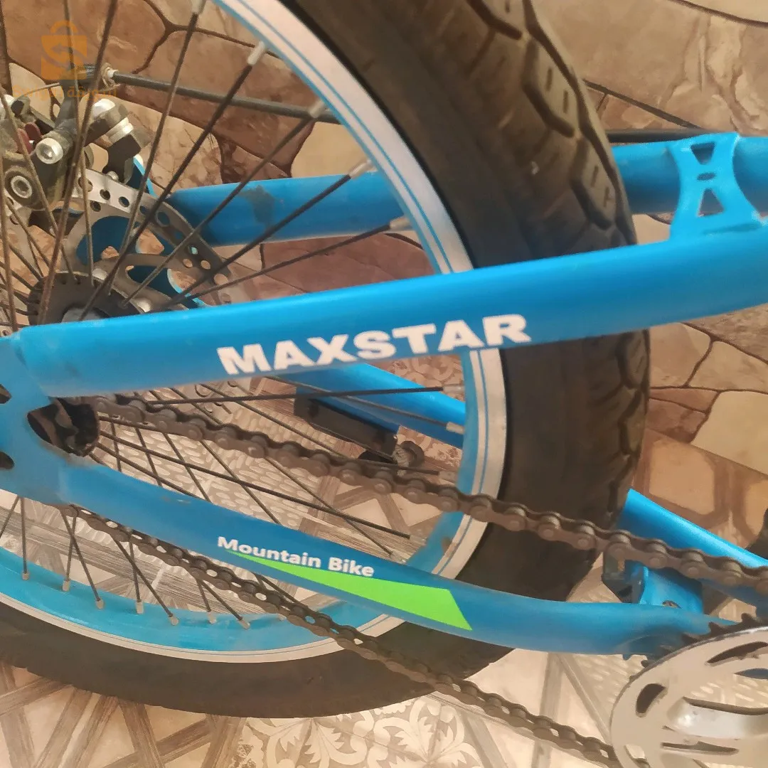 MAXSTAR  Mountain Bike  دراجة هوائية من نوع  
Taille 20
Cadre M