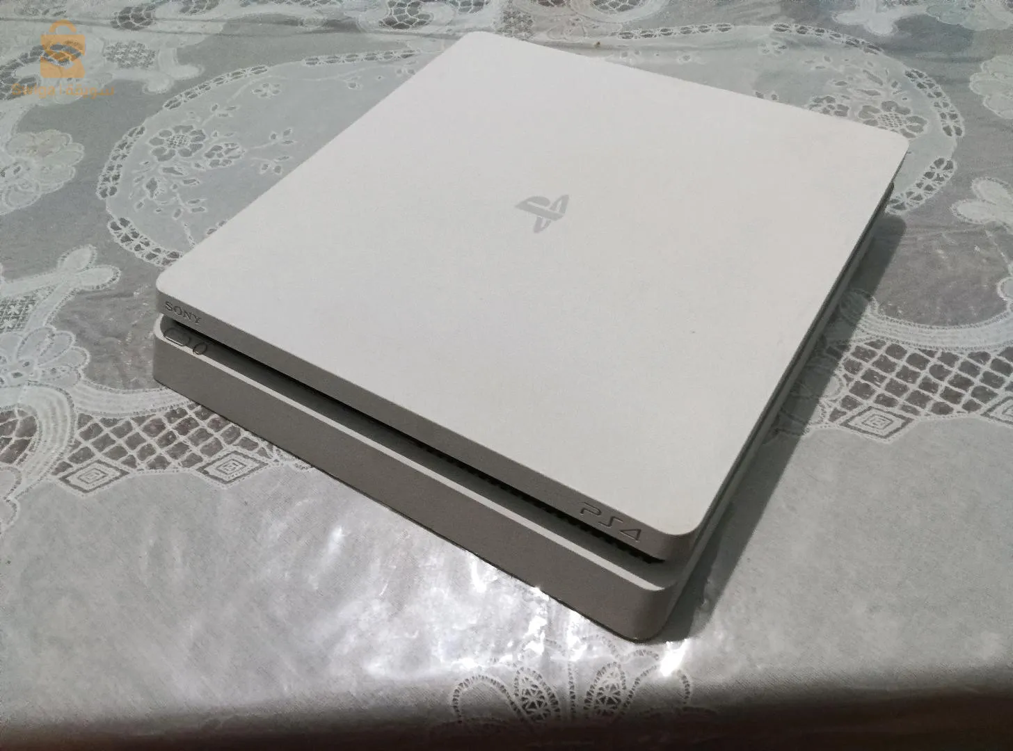 ps4 slim للبيع