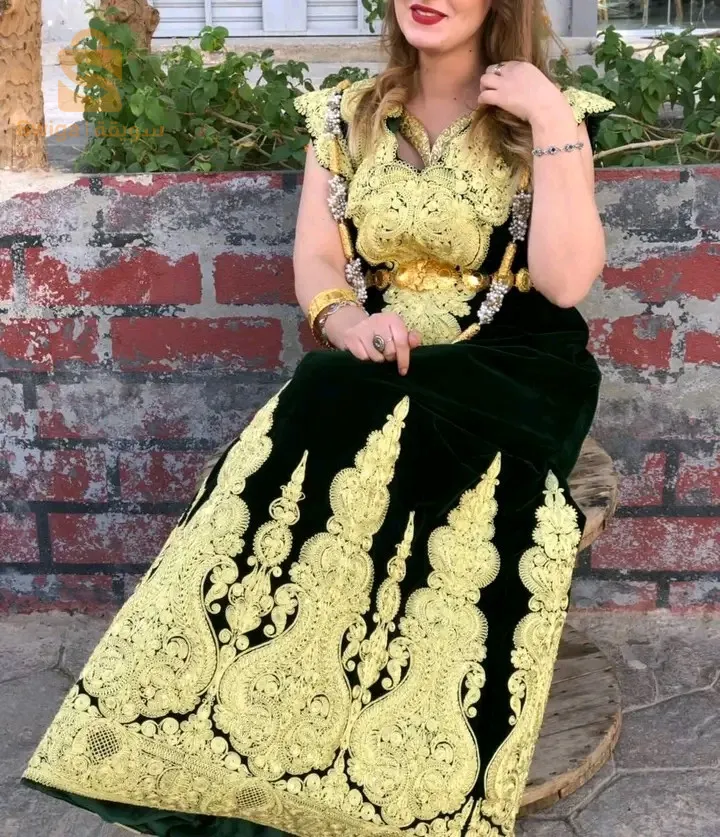 جبة فرڨاني تحفة للعرايس مع اكمام كادو تخفيضات تخفيضات