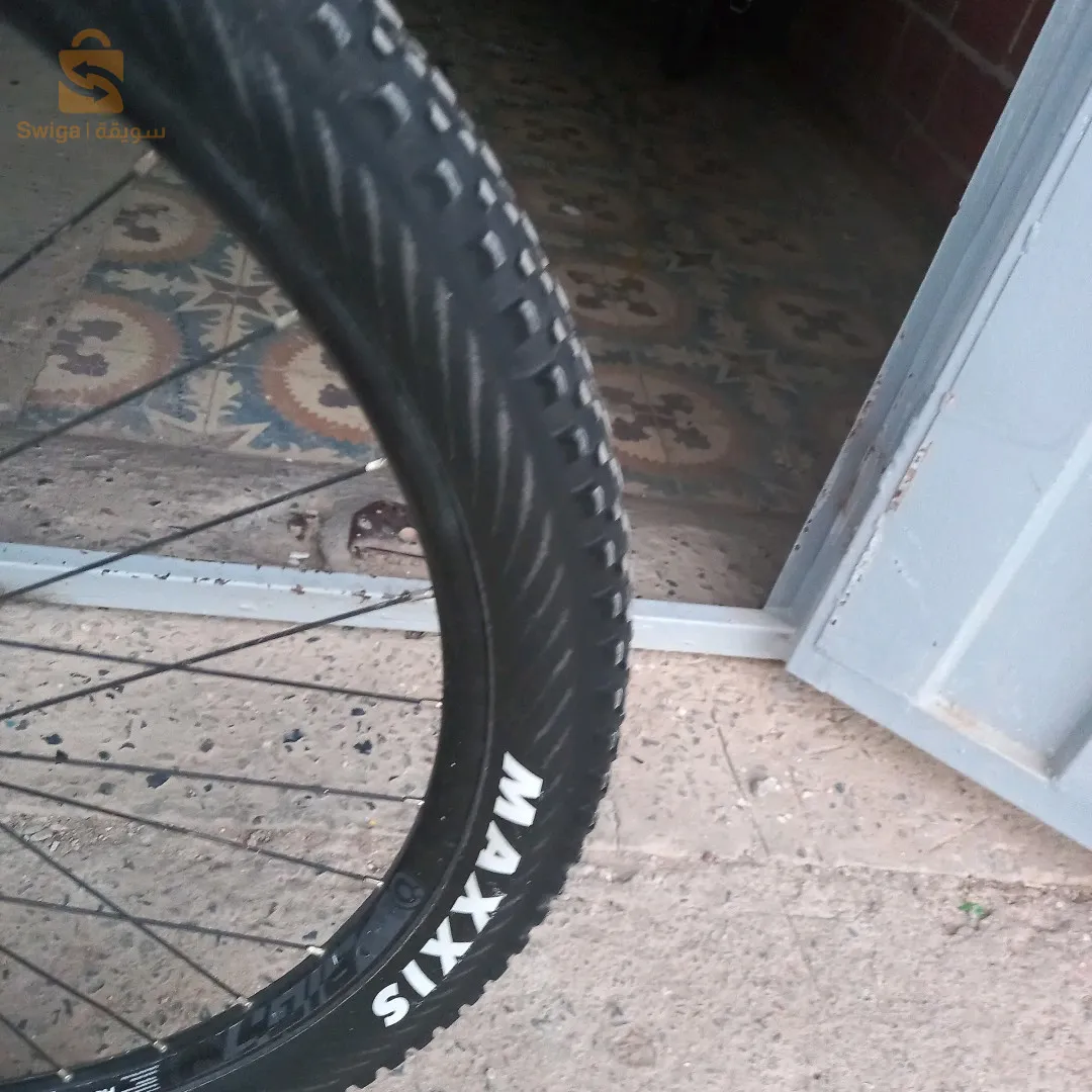 مجموعة درجات للبيع 
الهاتف: 0770119136
المكان: برج بوعريريج