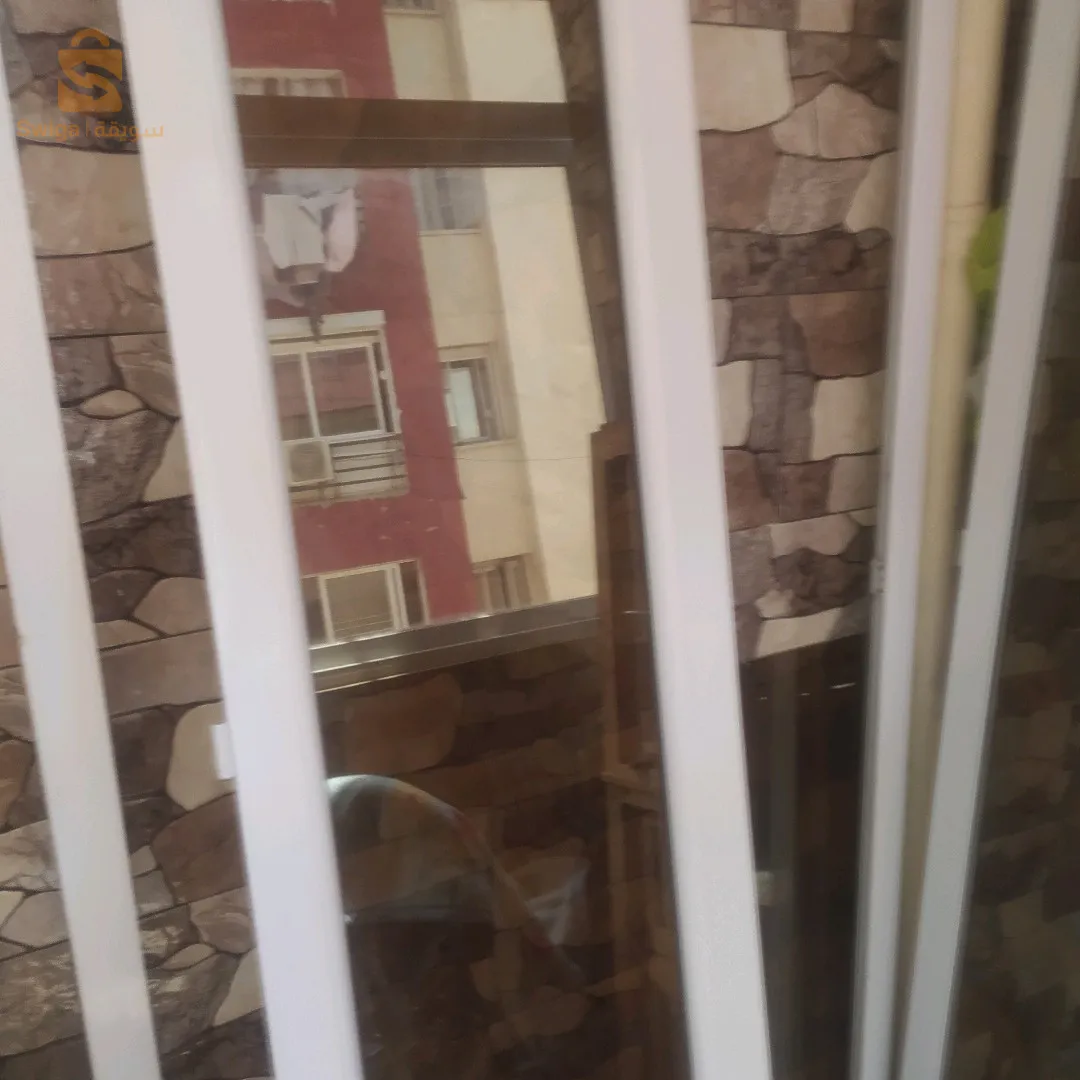 Porte loggia 
الطول والعرض في الصورة