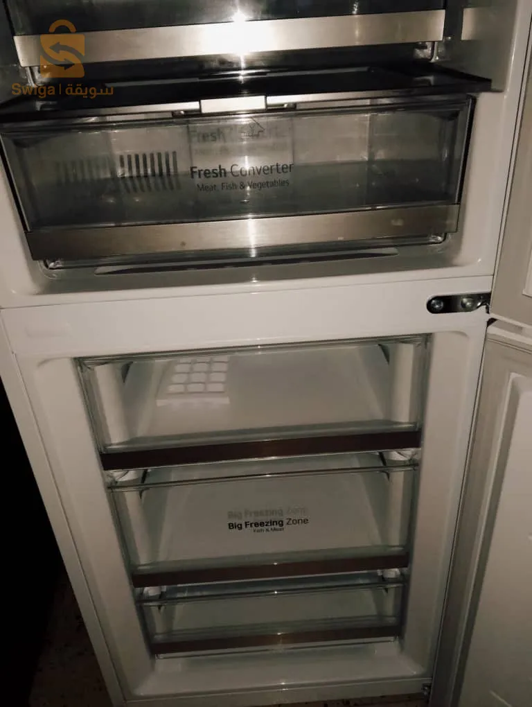 فريجيدار نازل من فرنسا جديد غير مستعمل نازل ب1000€ راني نليكيدي فيه ب 17.5 برك تقدر تشريه و تعاود تبيعو ب 25 نورمال متراكيش لوكازيو