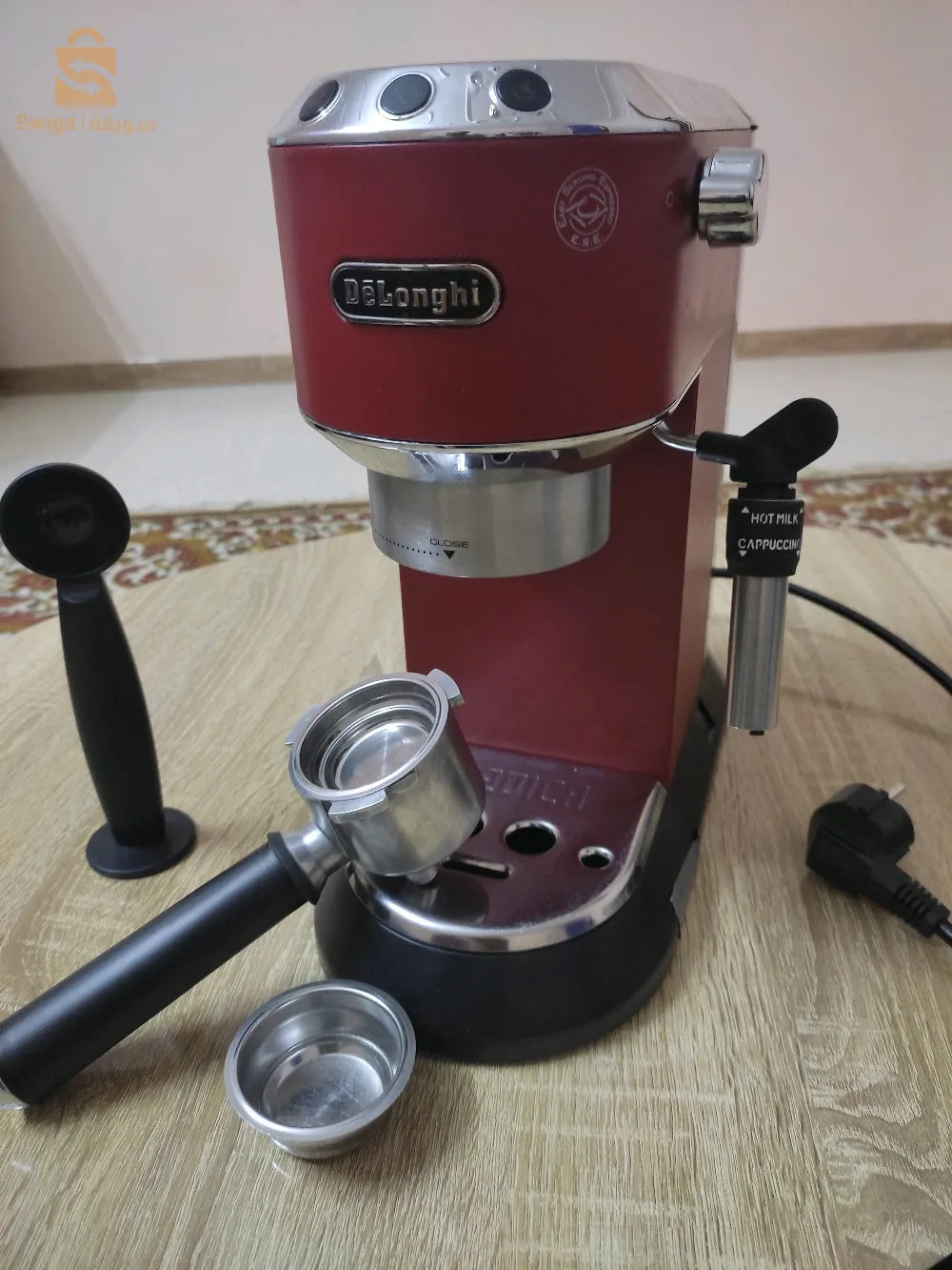 ماكينة قهوة نوع دولنجي