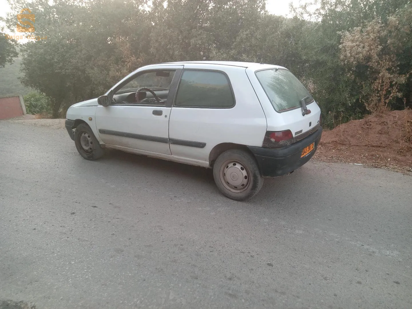 0664 646895