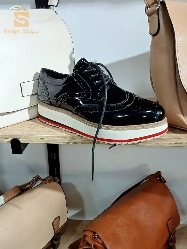 أحذية نسائية