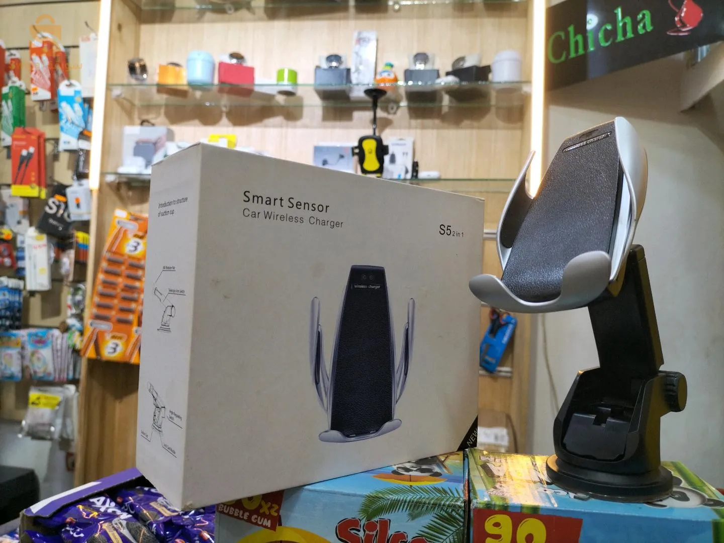 شاحن لاسلكي قابل للتثبيت 360°