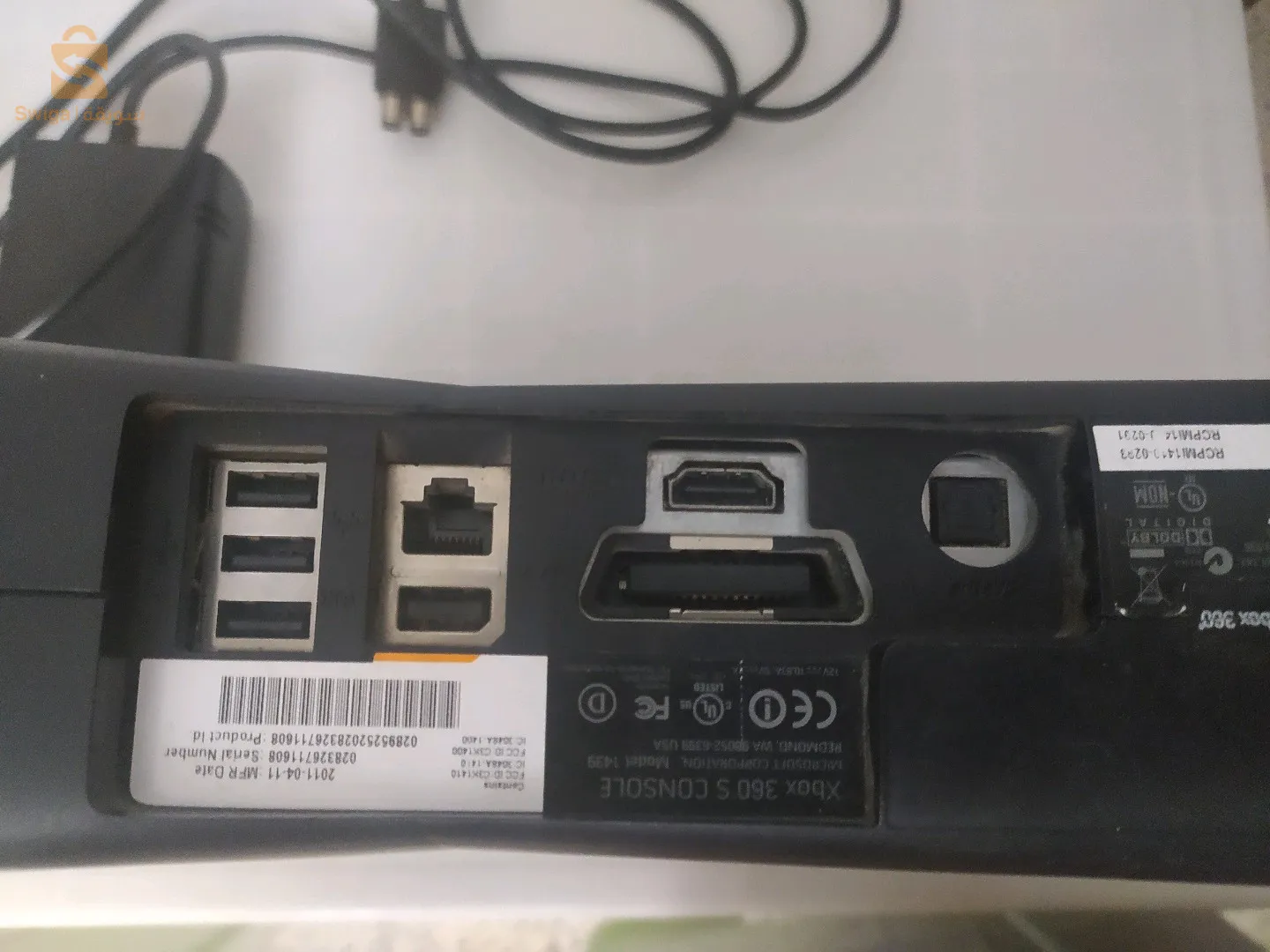 xbox 360 نظيفة معاها (0558971710)