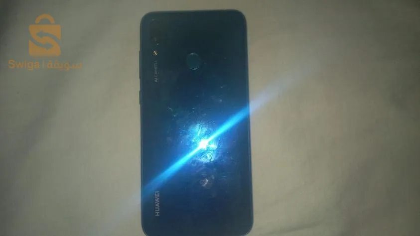 Huawei y7 prime 2019 haba n9ia biha bl Bata nbarez  b iPhone 8 occasion