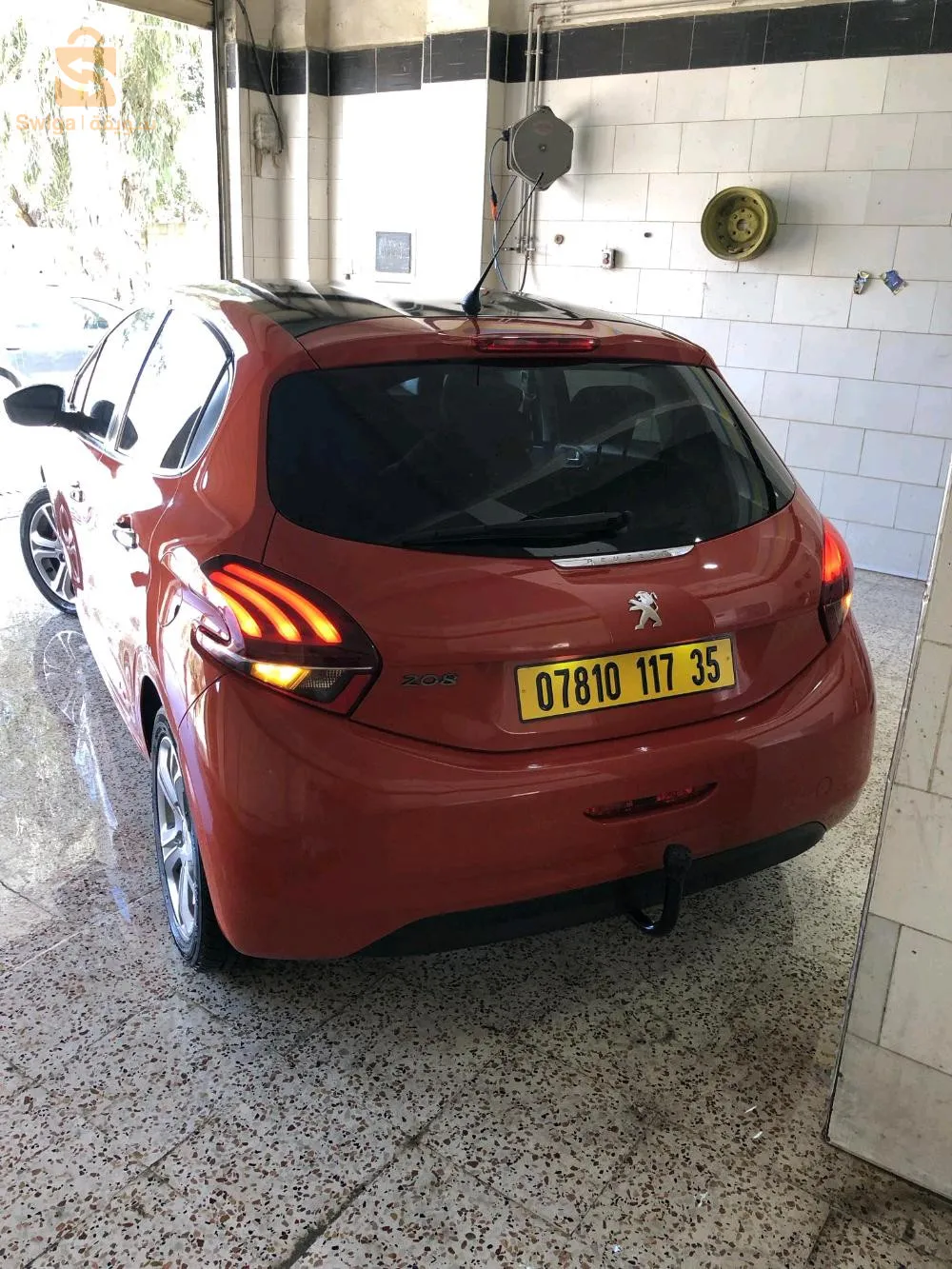 208 hdi
