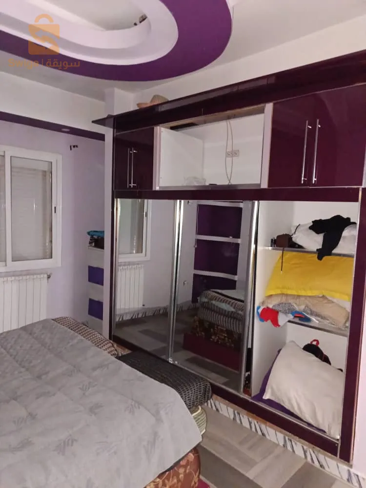 Vend très jolie app haute standing au centre de bouira à côté de l'université