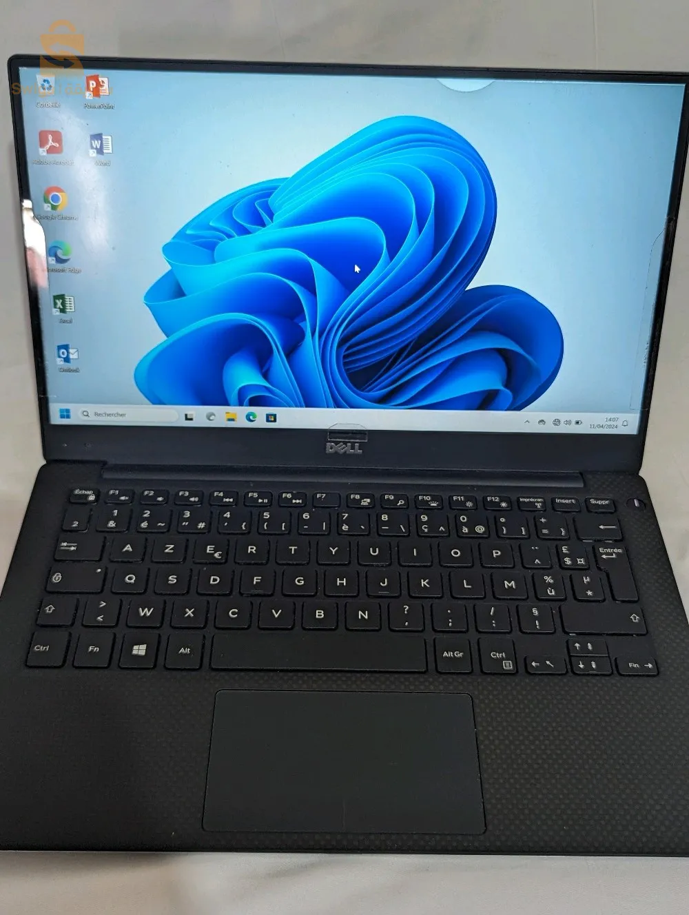 Dell xps 13 i7 7th gen 8gb ram 256gb ssd 13.3"