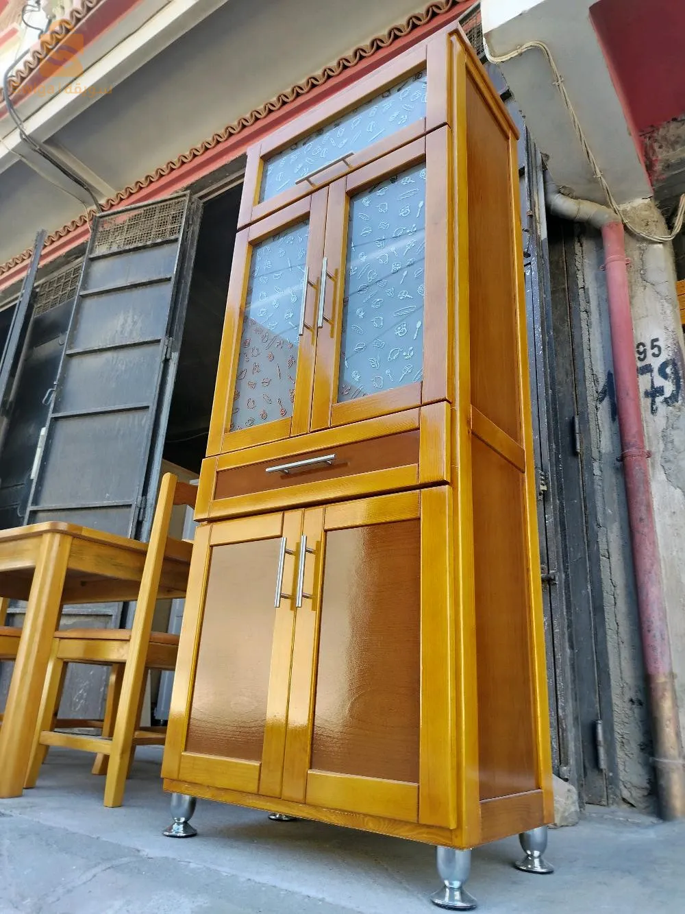 بيفي كوزينة خشب أحمر خدمة نجار