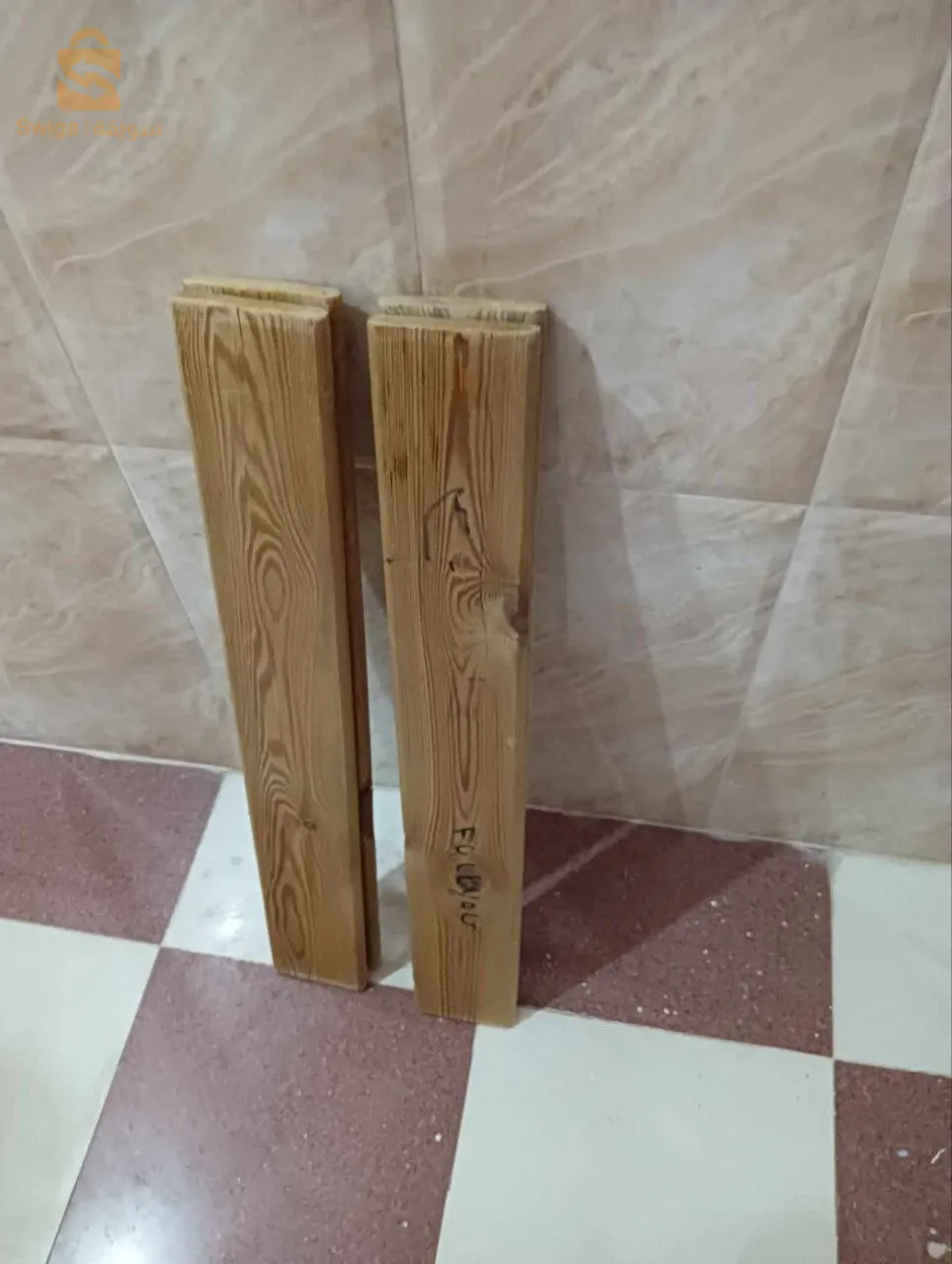 سرير للبيع