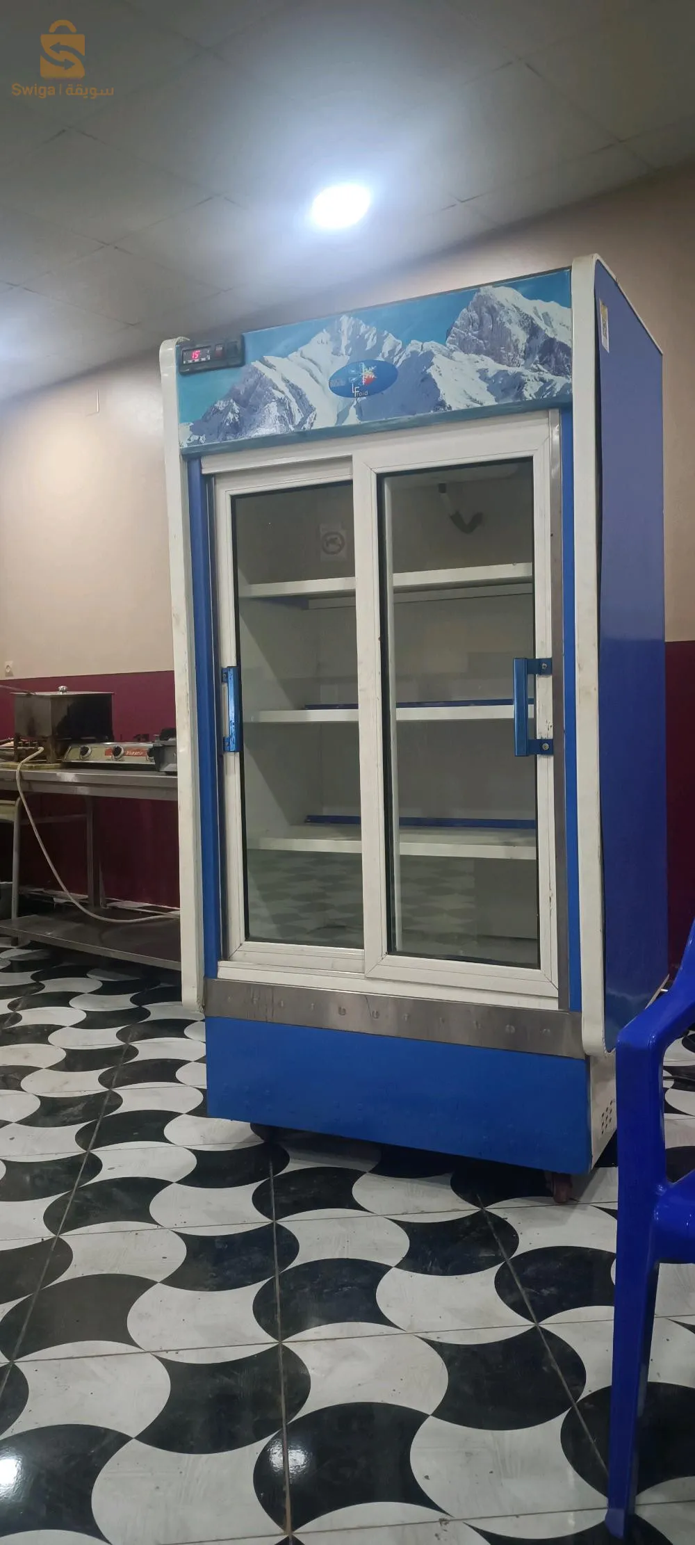 frigo prisontoir 2 metres /frigo prisontoir 2 port 1.5m