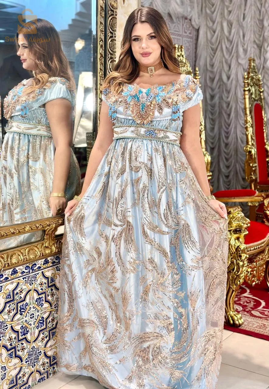 بلوزة وهرانية حرة