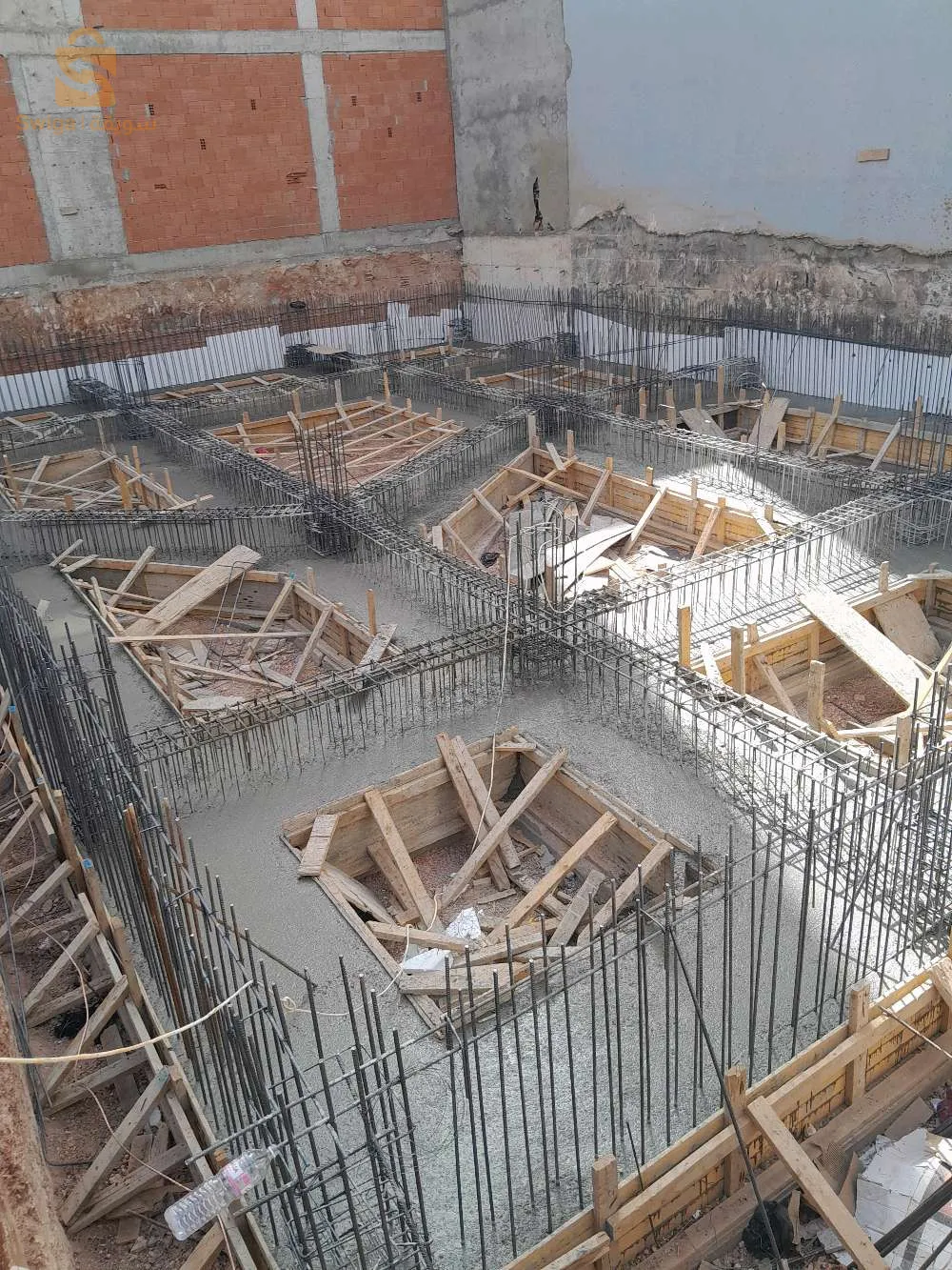 Si quelqu'un est intéressé, appelez Kovraj et Virayage sur ce numéro 0697980686