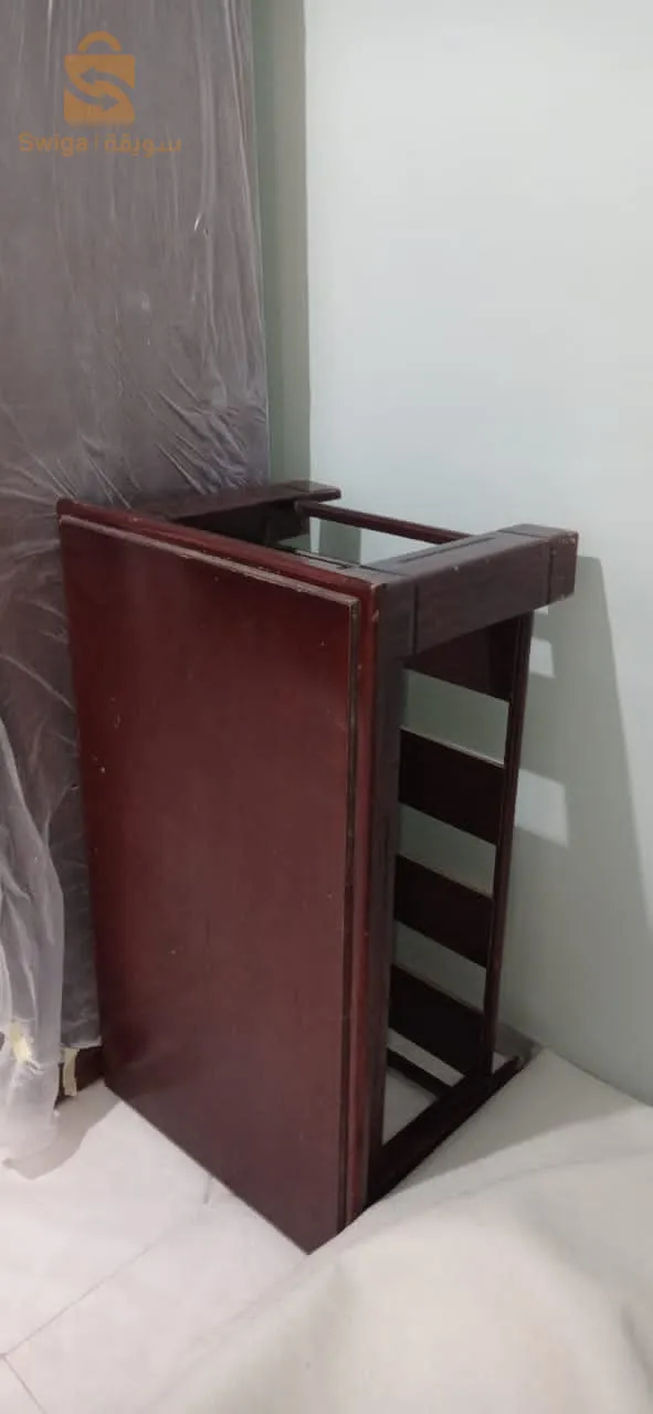 tow canape with table