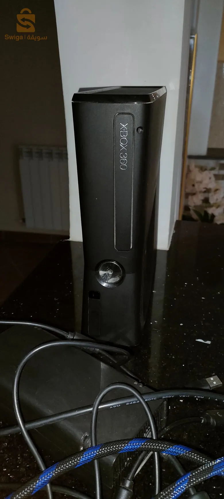 اكس بوكس360 ... مستعمل...فيها 24 لعبة...الستوك 250gb