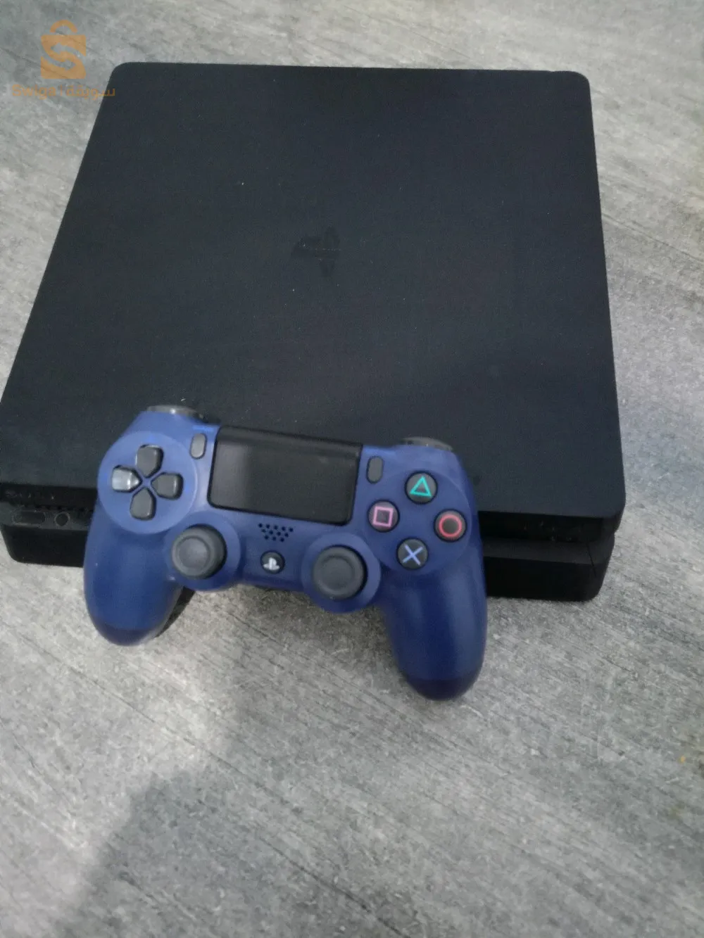 PS4 slim 1000gb
