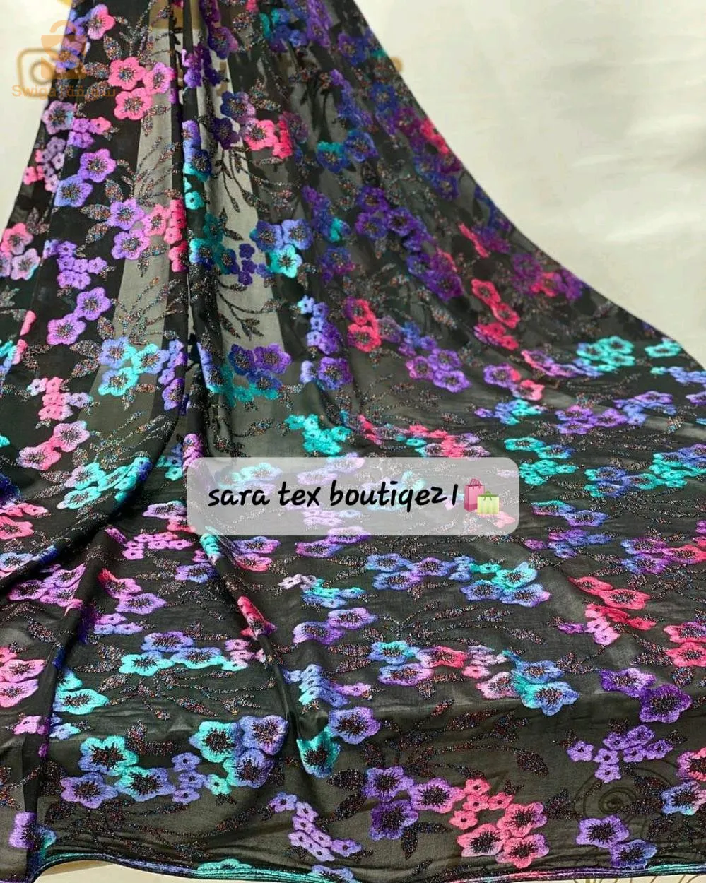 Sara Tex Boutique 21  🔥😍
 تقدم لكم قطيفة الهوا 2025✅️ موبرةديڤرادي  متوفرة ب3 ألوان 🥰  تصلح 
قفاطن ✅️
روبات صواري سهرة ✅️
لي مونش صواري✅️
بعرض 1.50 ✨️
والصور أحلى 🔥 
للطلب تواصلو معنا عبر بريد الصفحة او على 📌واتساب 0667206805