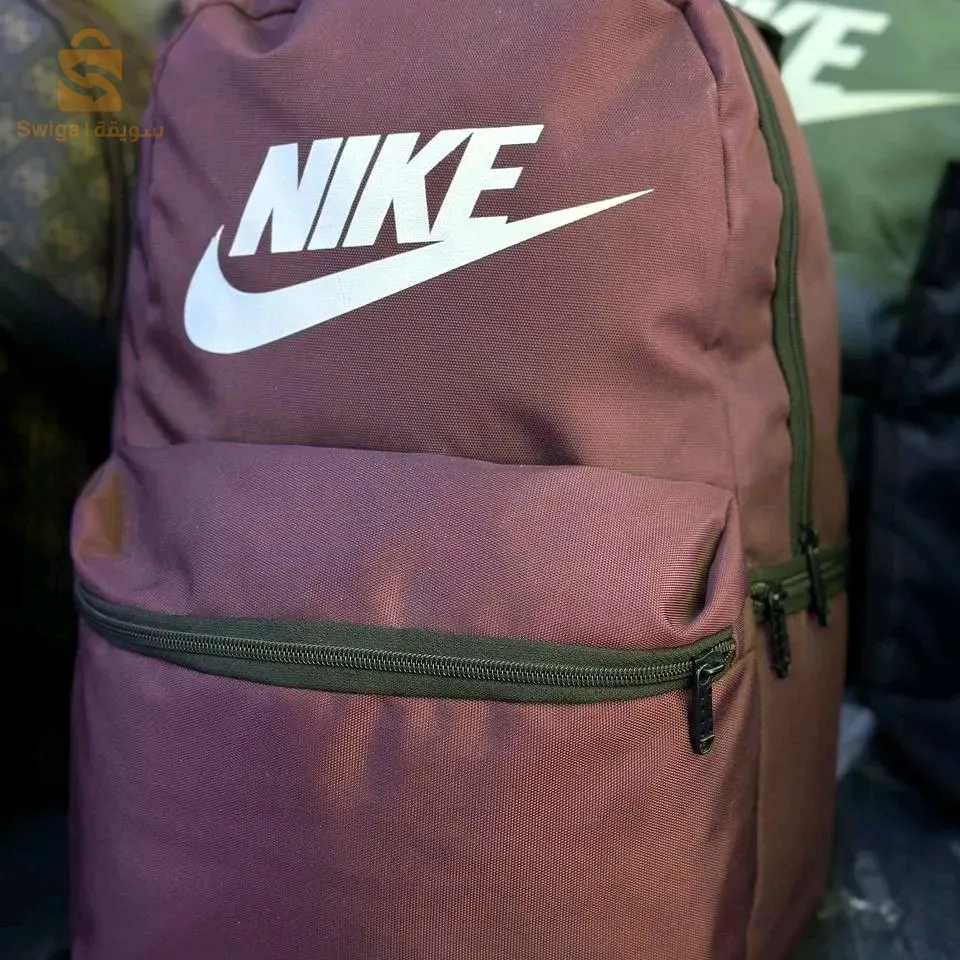 حقائب ظهر nike