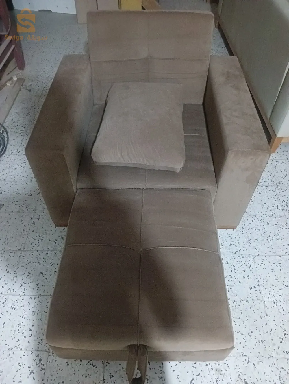 salon 1 place