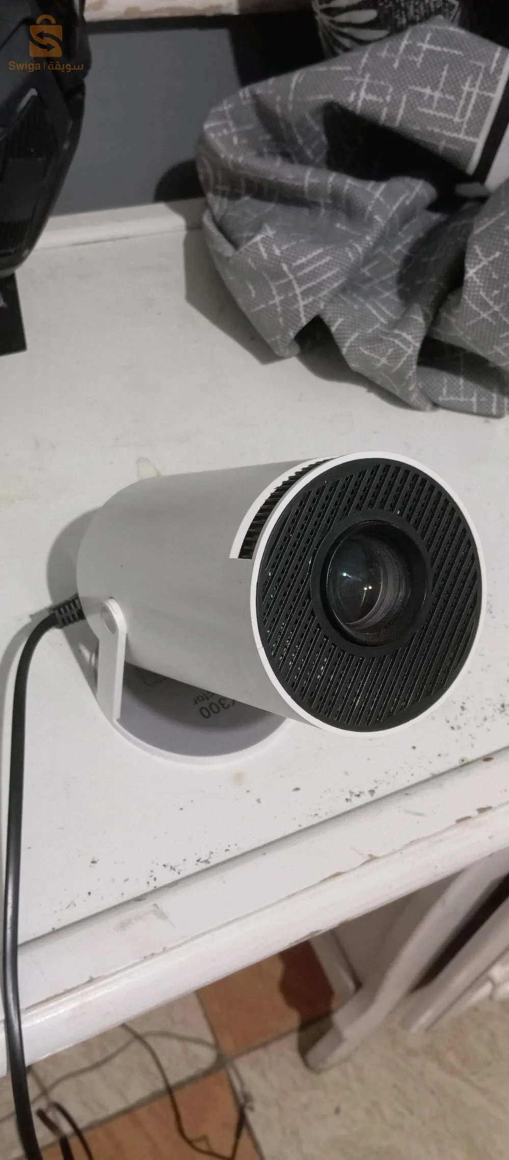 projector hy300