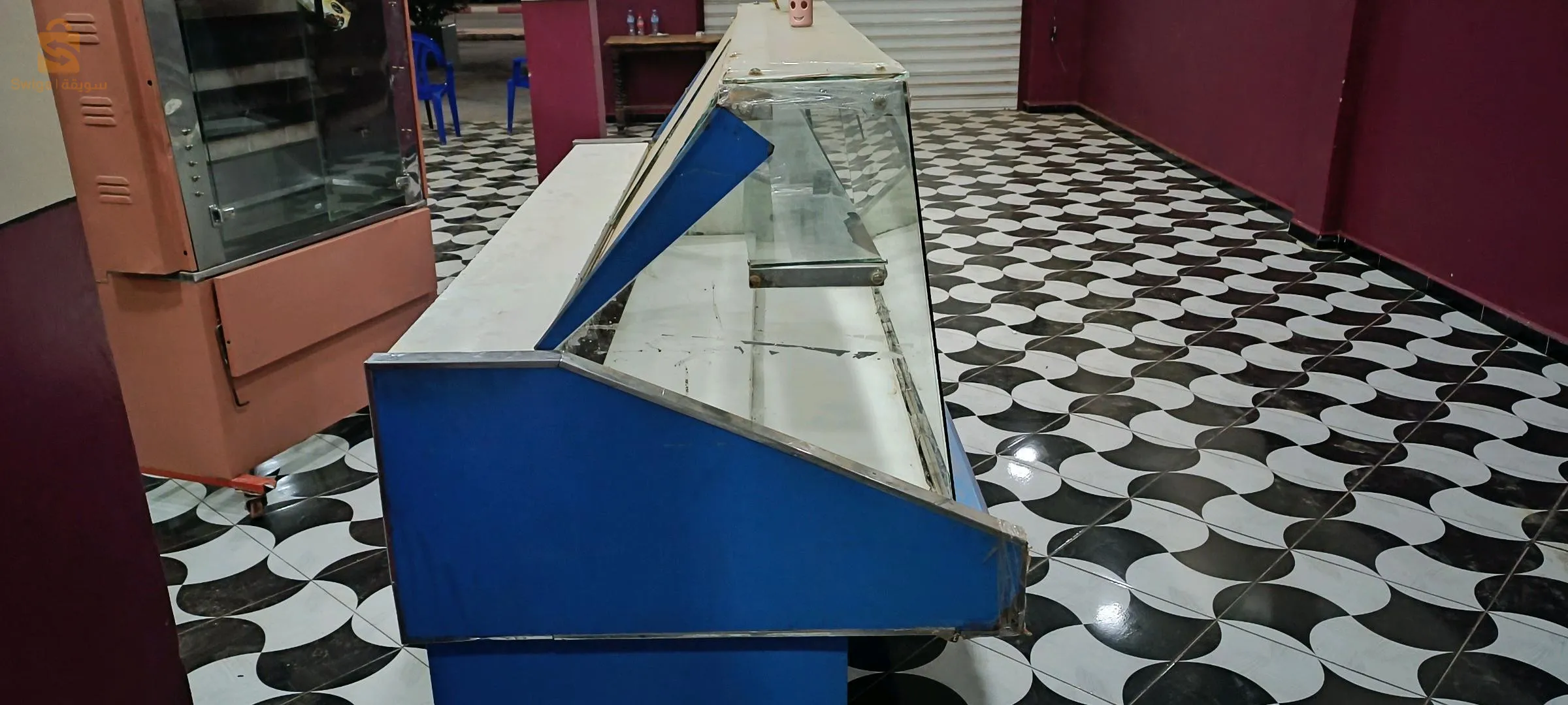 frigo prisontoir 2 metres /frigo prisontoir 2 port 1.5m