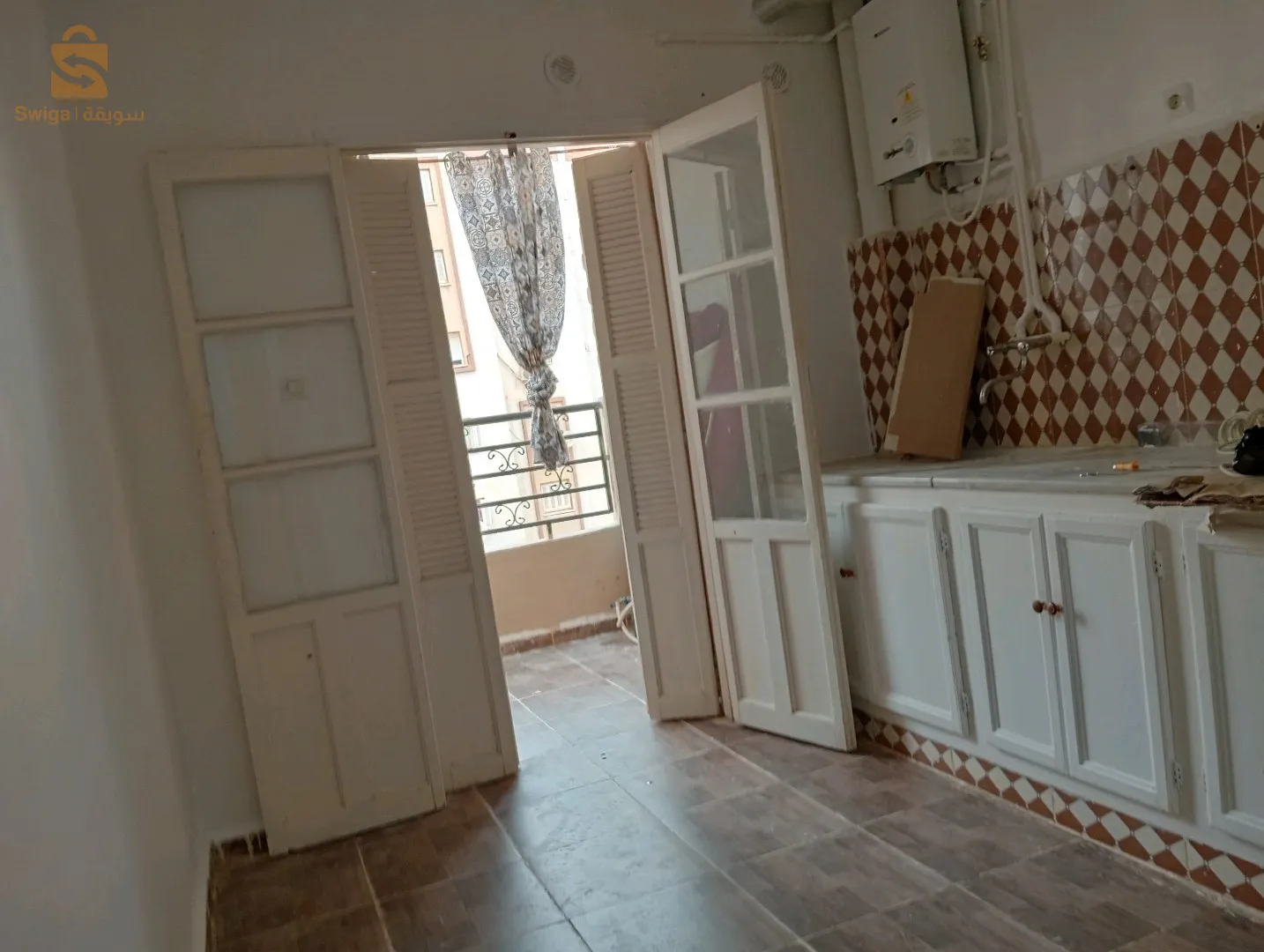 حي جنان اللوز عين البنيان الجزائر الطابق السادس