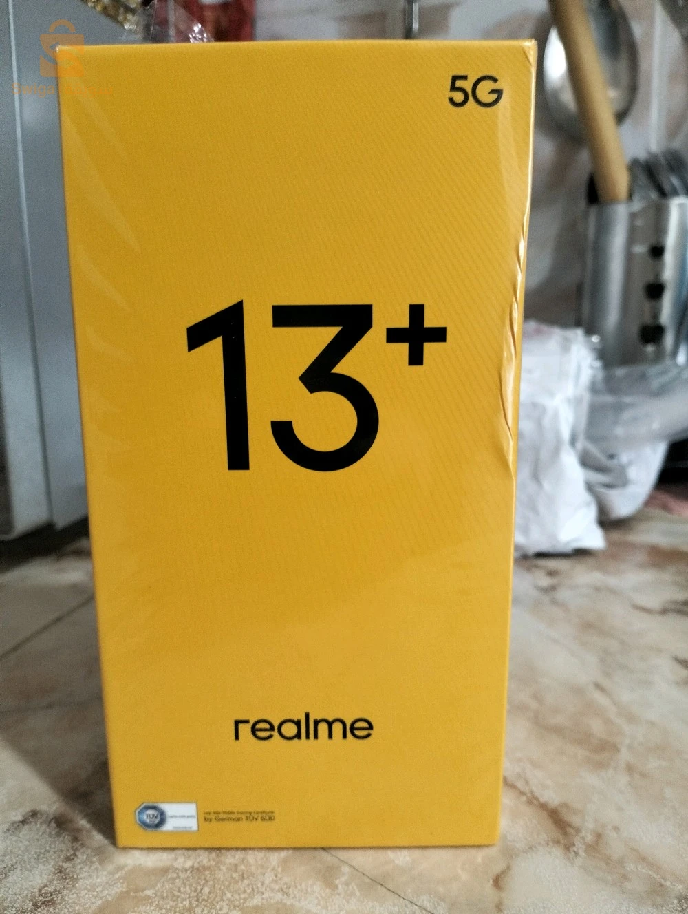 realme 13 plus 5g 12/256