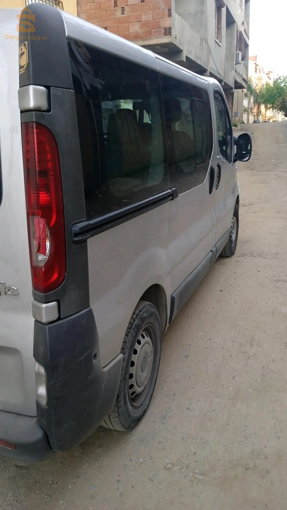 TRAFIC 1.9 DCI 100CH