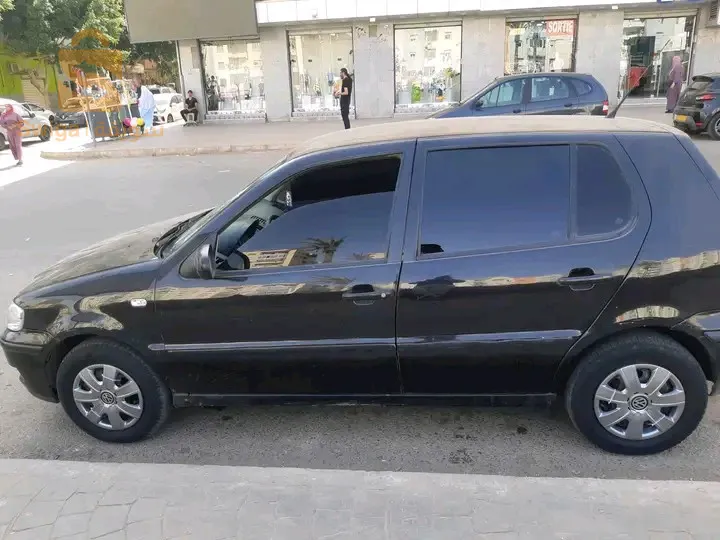 للبيع