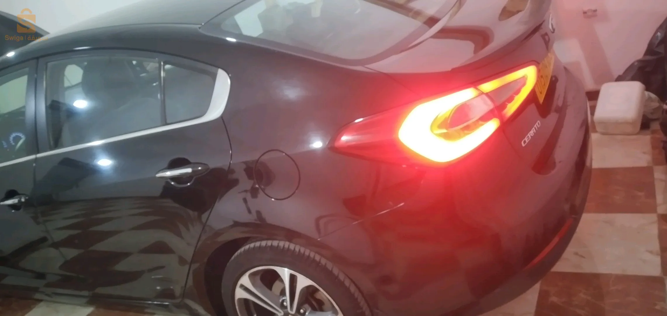 Kia Cerato deuxième main,  très Propre juste par-Choc,  0 peinture,  Clim Marche,  suspension magnifique,  0 choc,  ماشاء الله