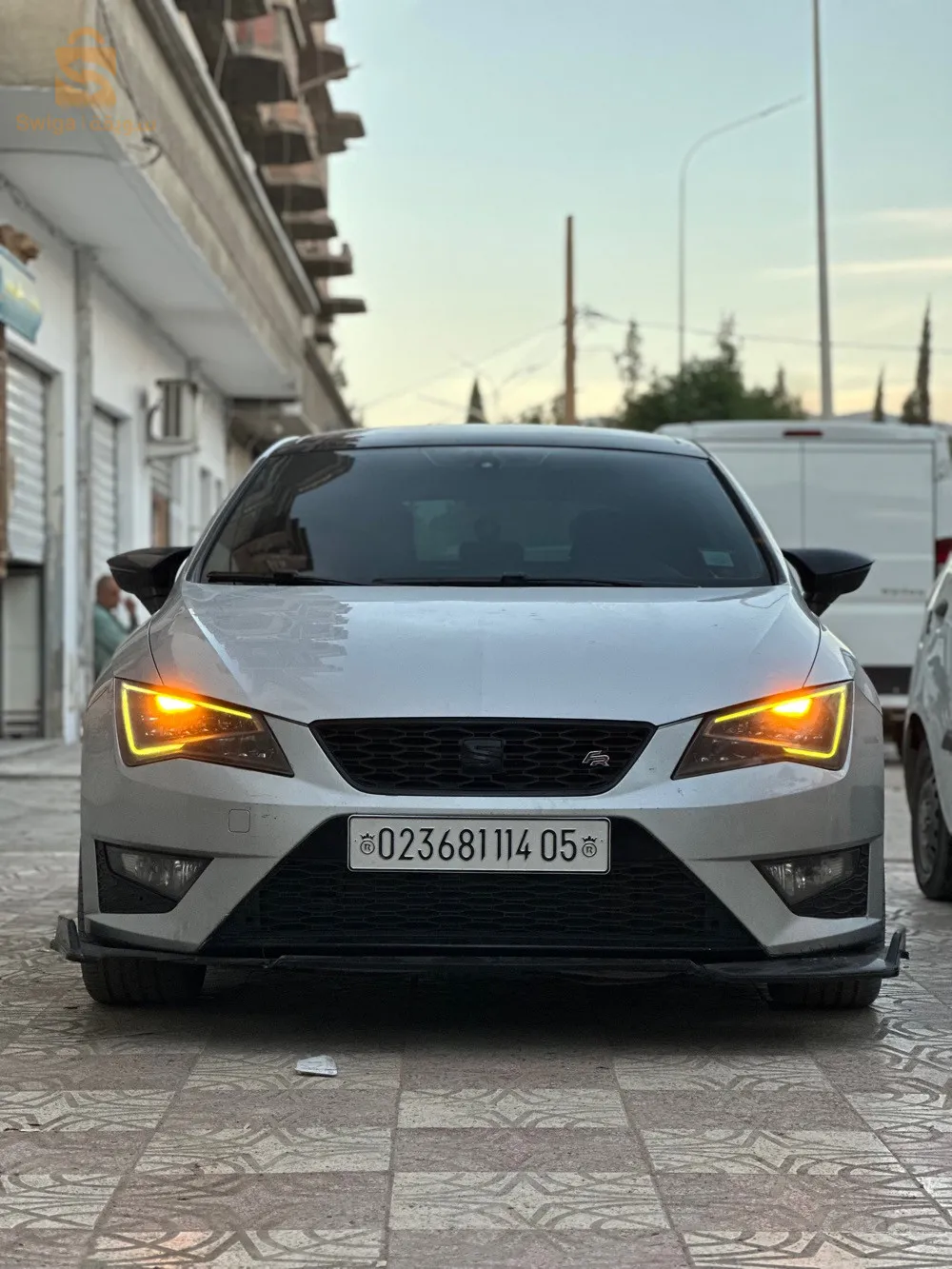 leon 2014 
machi 218 
00 sbgha 
0666603945