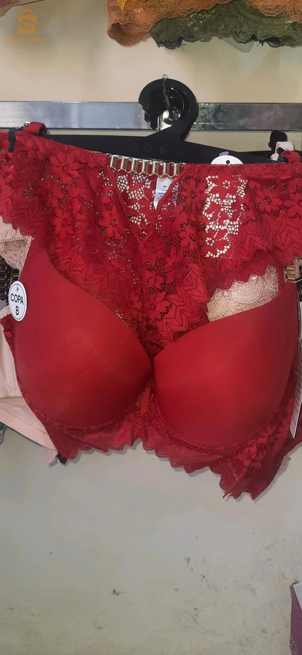 شويه من ليمودال تاع دوبياس لي متوفرين عدنا 😀😄😄 محل الملابس النسائية سيدي عمران فيهم بونج ودوبل محل وراء السبيطار جناب محل رابط للاحذيه و كاين توصيل  الجامعه و ضواحيهارقم 0665856781