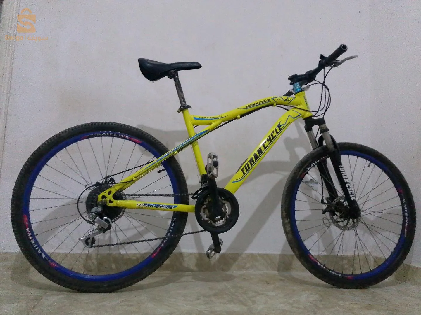 فيلو 26 كلش يمشي فيه 
الماركة Toran cycle ماشاء الله نضيفة الله يبارك فرنسي 🇨🇵🇨🇵  
المكان برج بوعريريج 
اي استفسار prv ولا 
0796106816
سعر 2ملاين