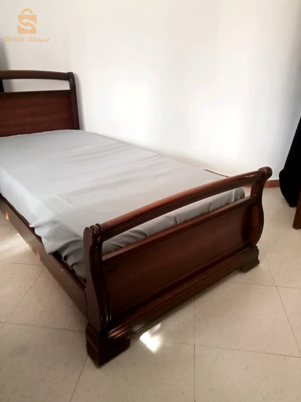 أثاث جيد خشب من درجة الأولى