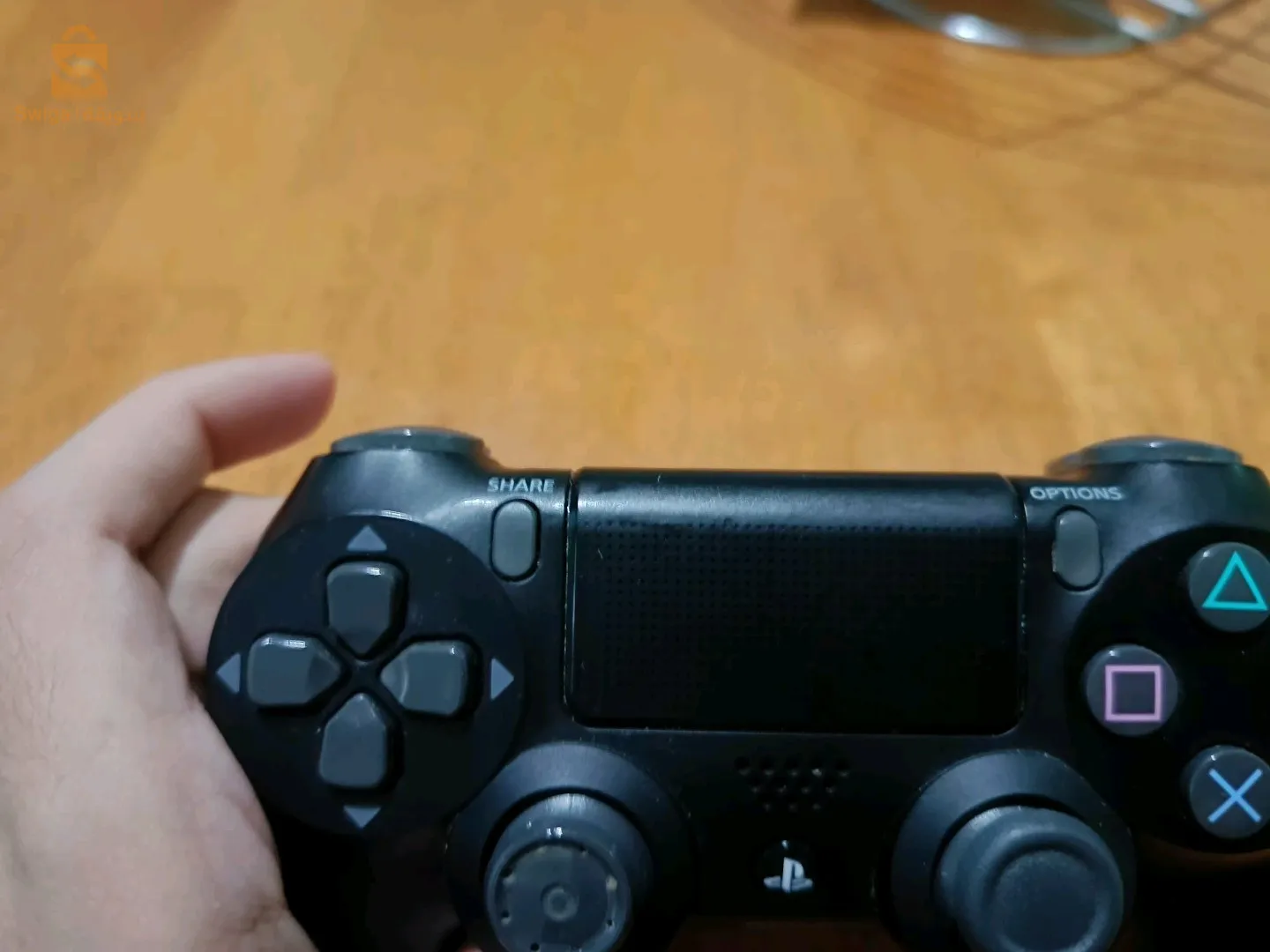 mannette ps4 v2 originale utilisé comme neuf
