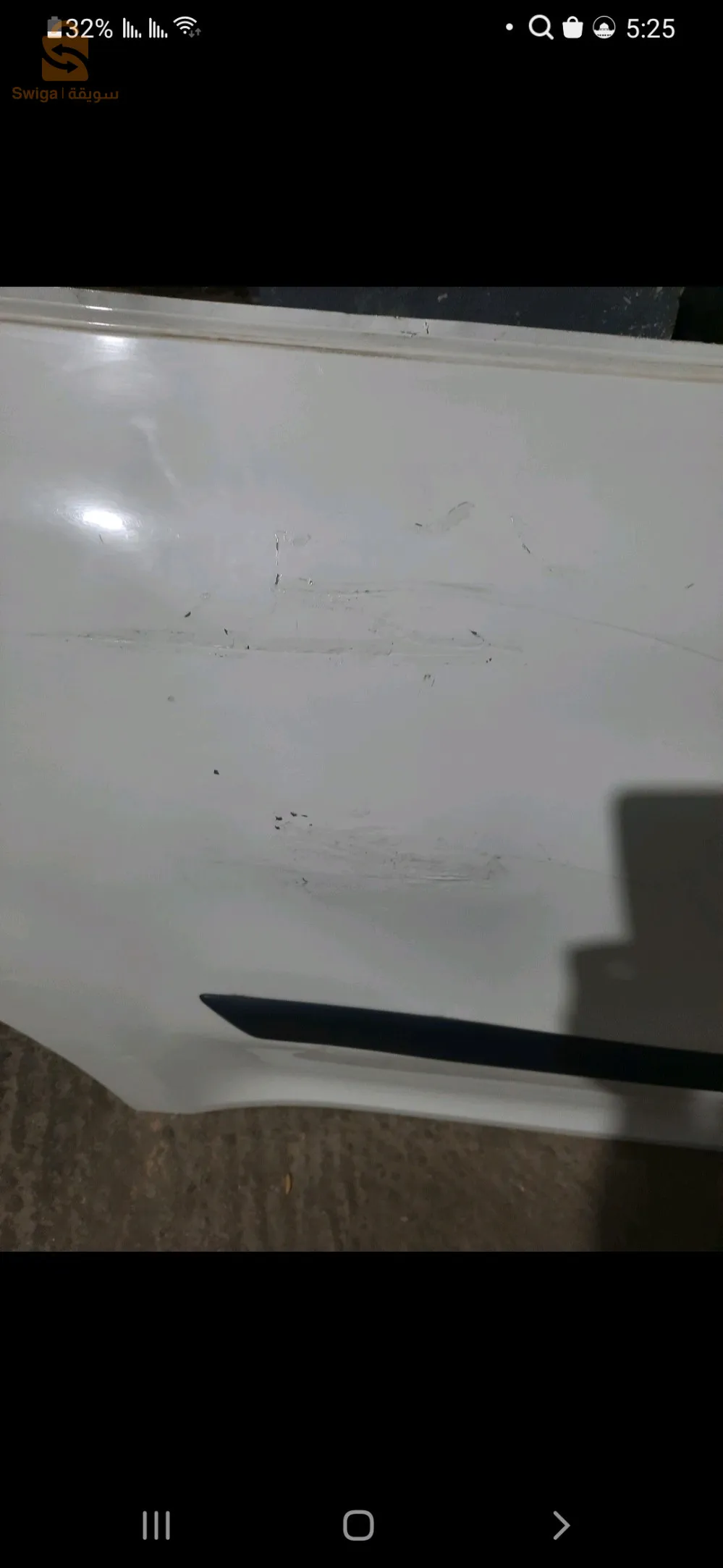 باب ايمن خلفي  sckoda yeti لون ابيض فيه افروا