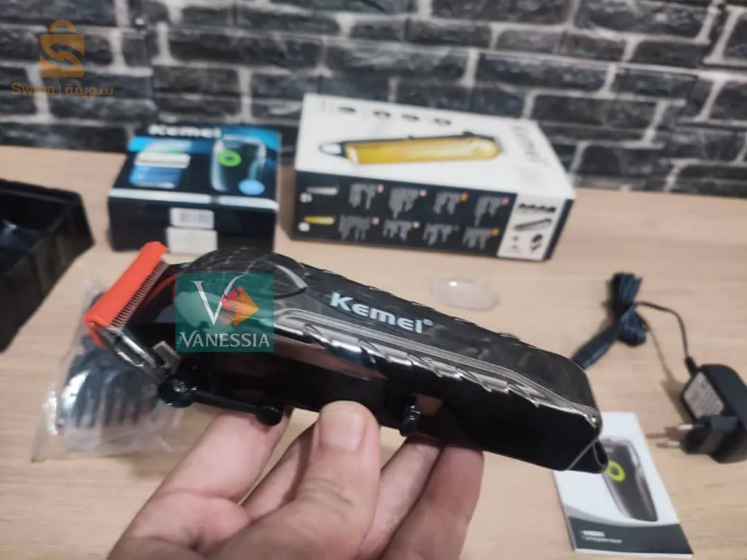 Pack tondeuse 2 en1 Original :✅ Tondeuse kemei sans fil avec dégradation 0,5 avec afficheur LED chromé✅ Tondeuse Kemei pour barbe spécial 0
