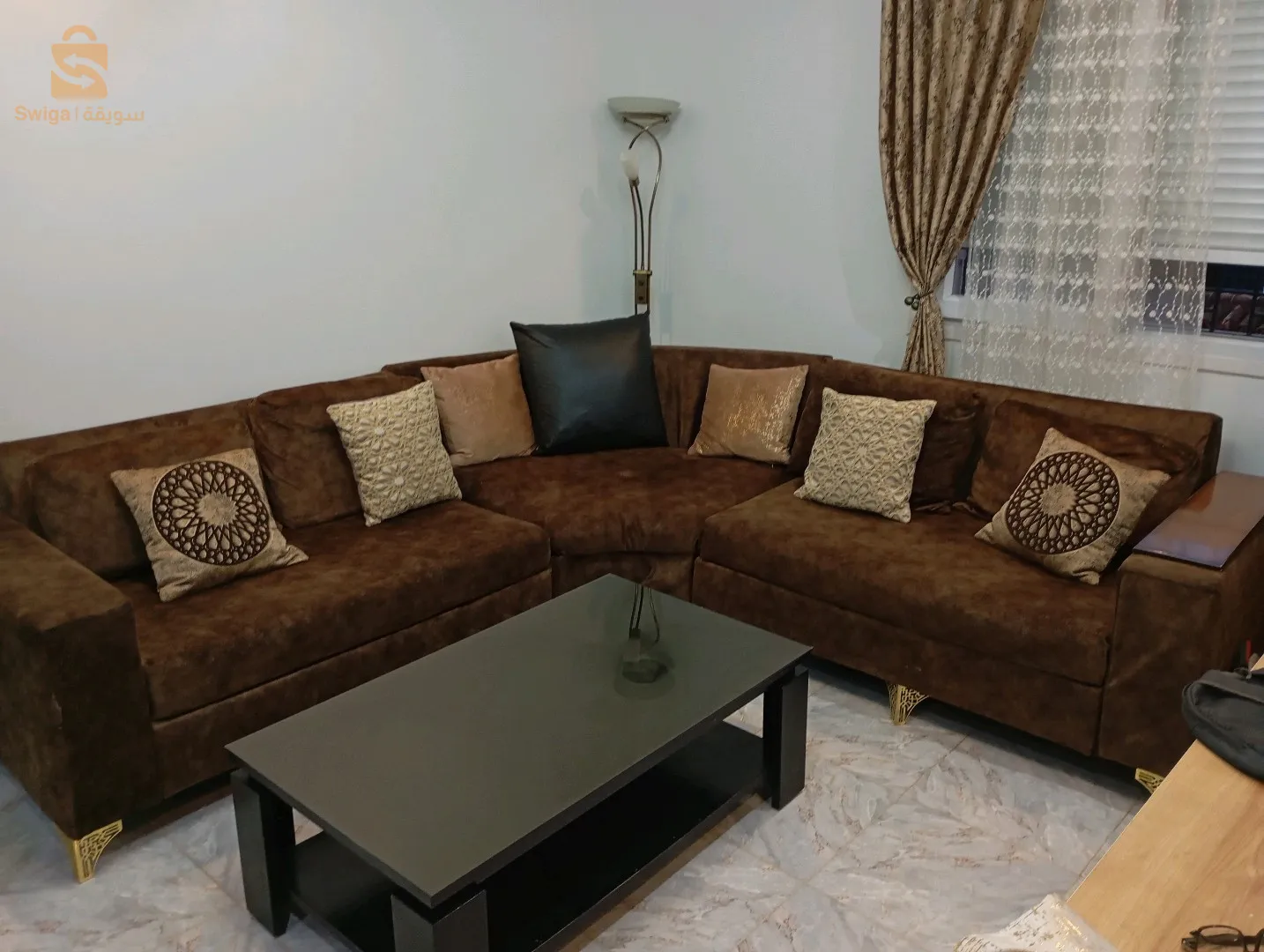 salon a vendre