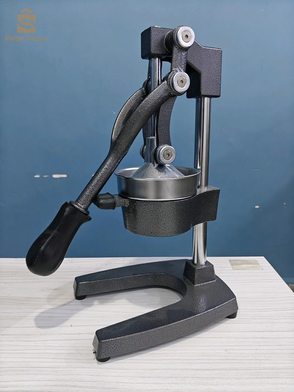 عصارة يدوية