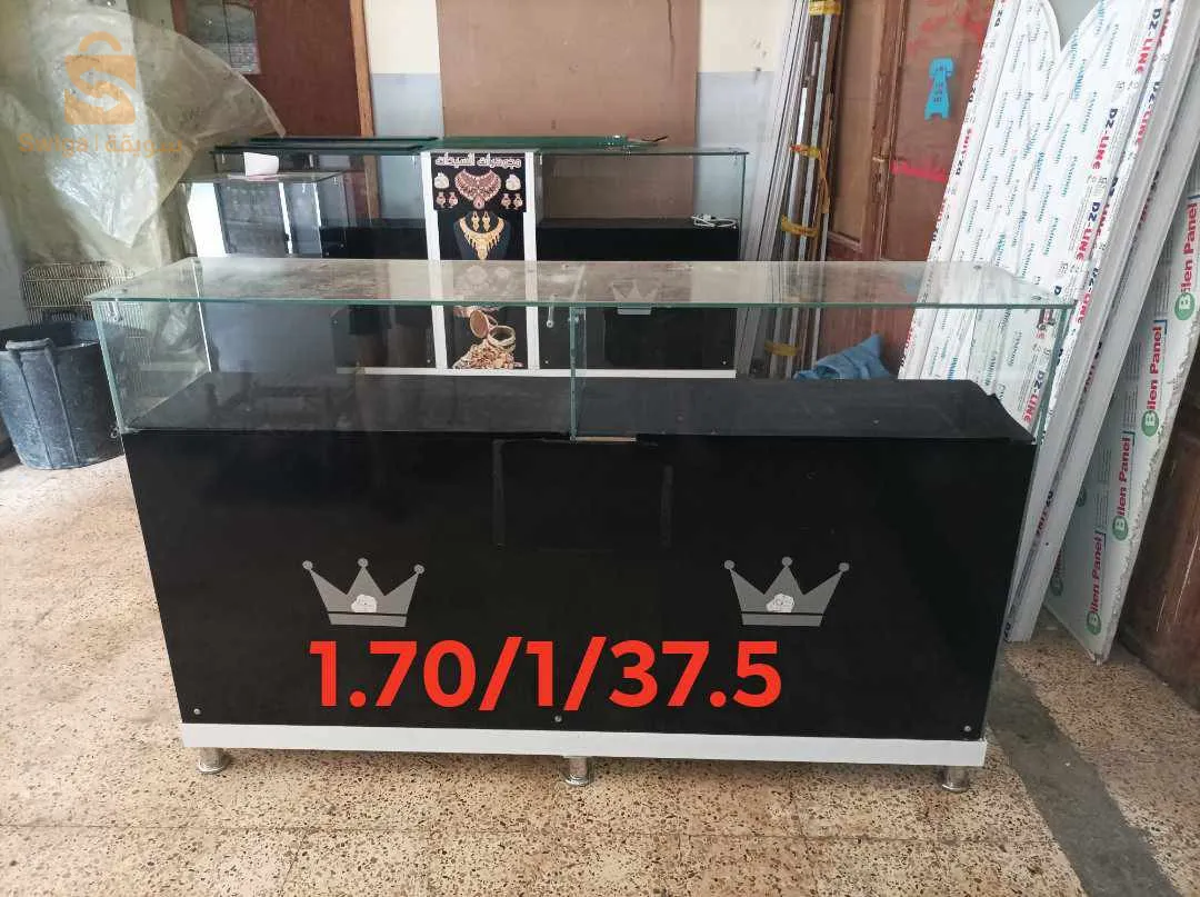 فيترينات و ليكونطوار