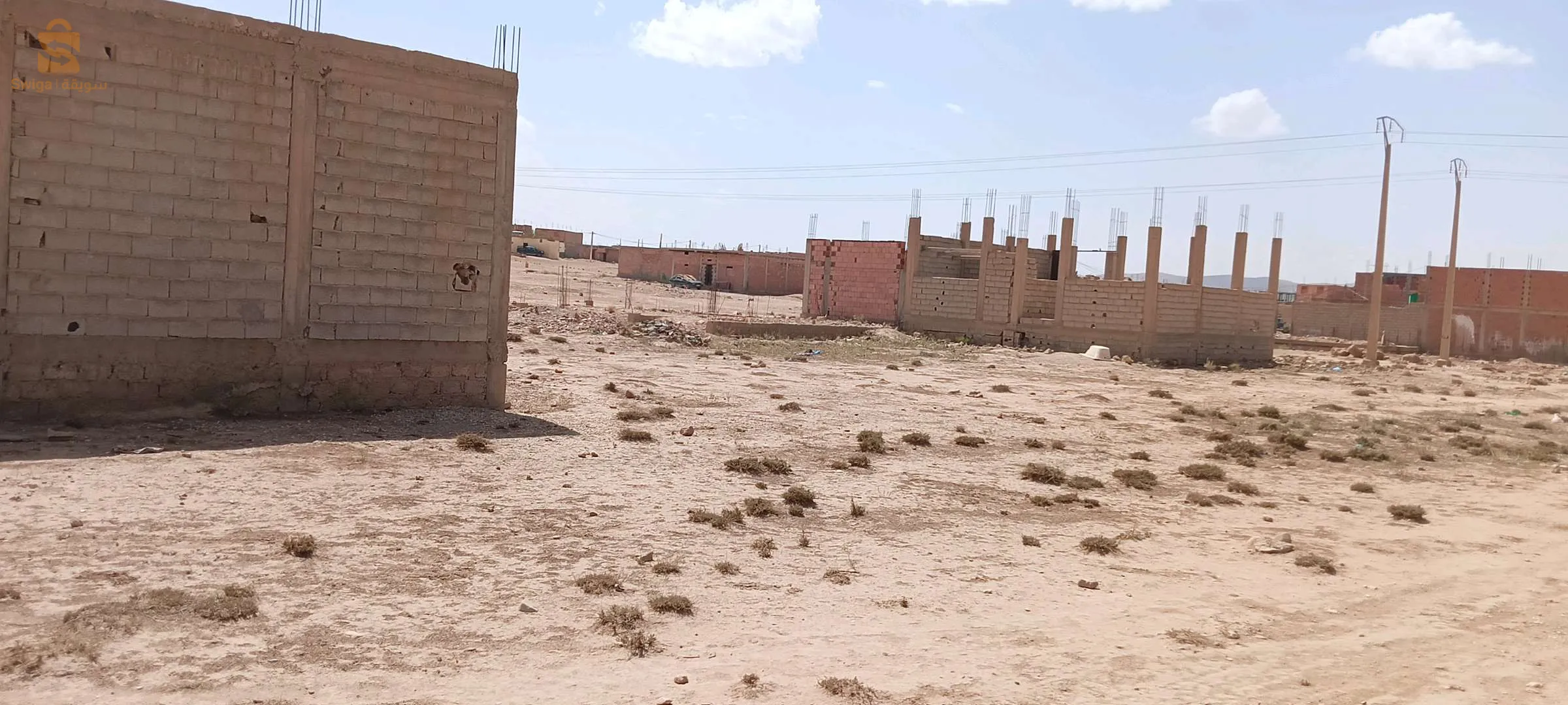 ارض في بنات بلكحل 3 واجهات تنازل 
مساحة 10/20